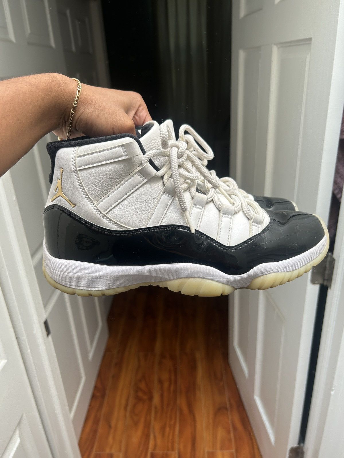 Jordan Brand Jordan 11 Gratitude Size US 9.5 / EU 42-43 - 1 Thumbnail
