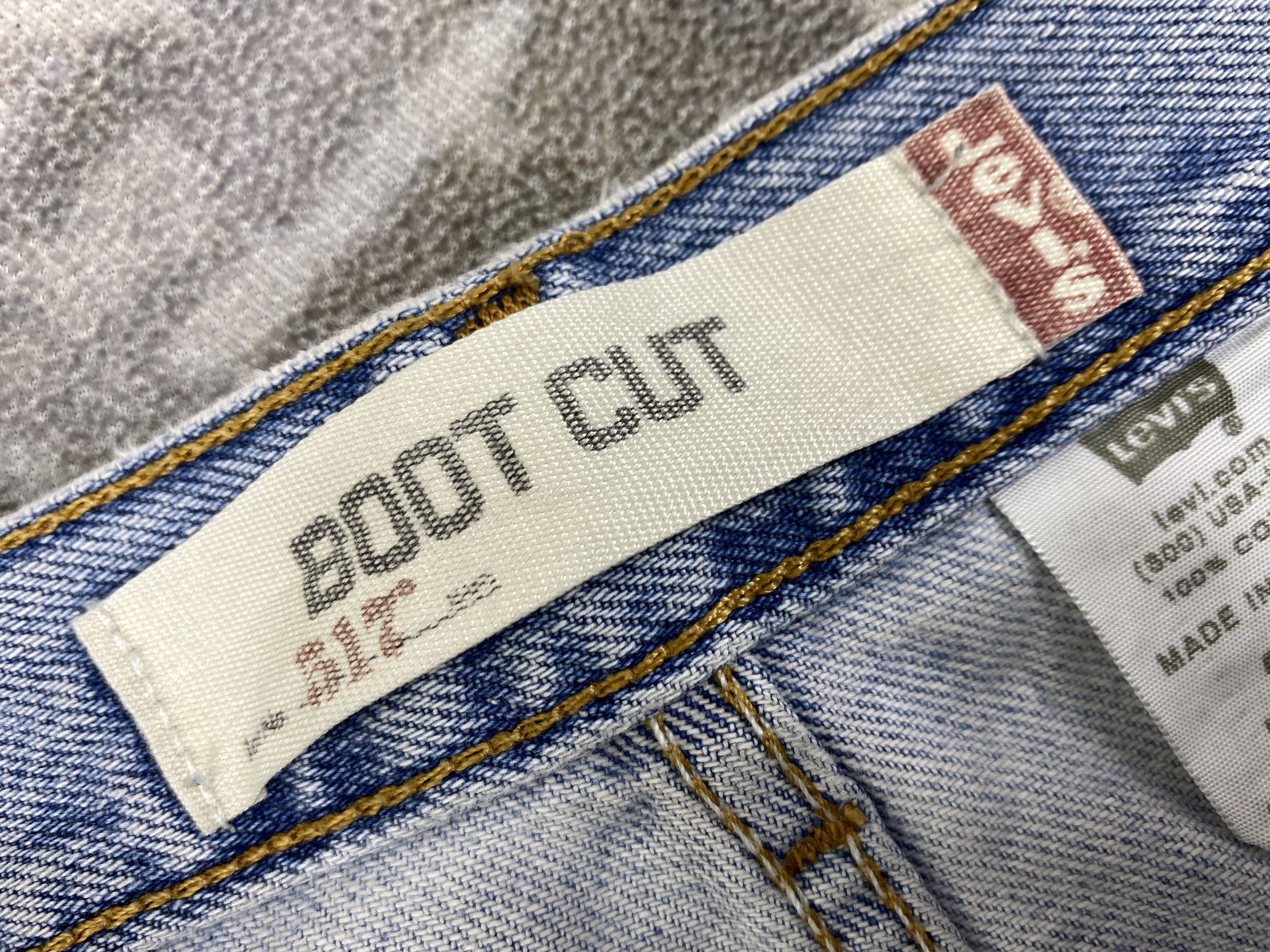 Levi's Vintage Levi's 517 Light Blue Wash Flare 34x33 Denim-JN1814 Size US 34 / EU 50 - 13 Thumbnail
