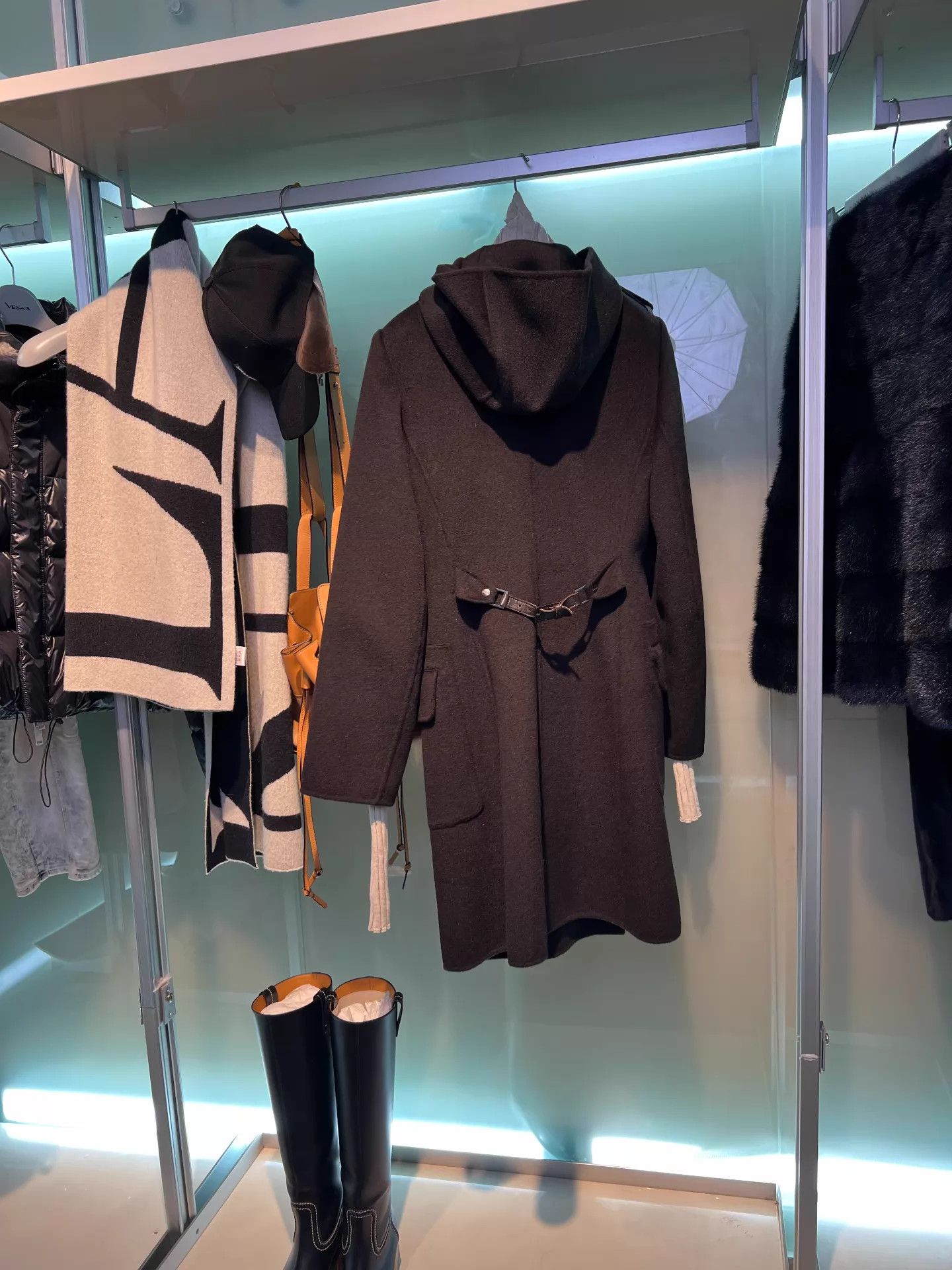 Max Mara Maxmara Chestnut Hooded Leather Tabs Wool Coat 40 Size M / US 6-8 / IT 42-44 - 3 Thumbnail