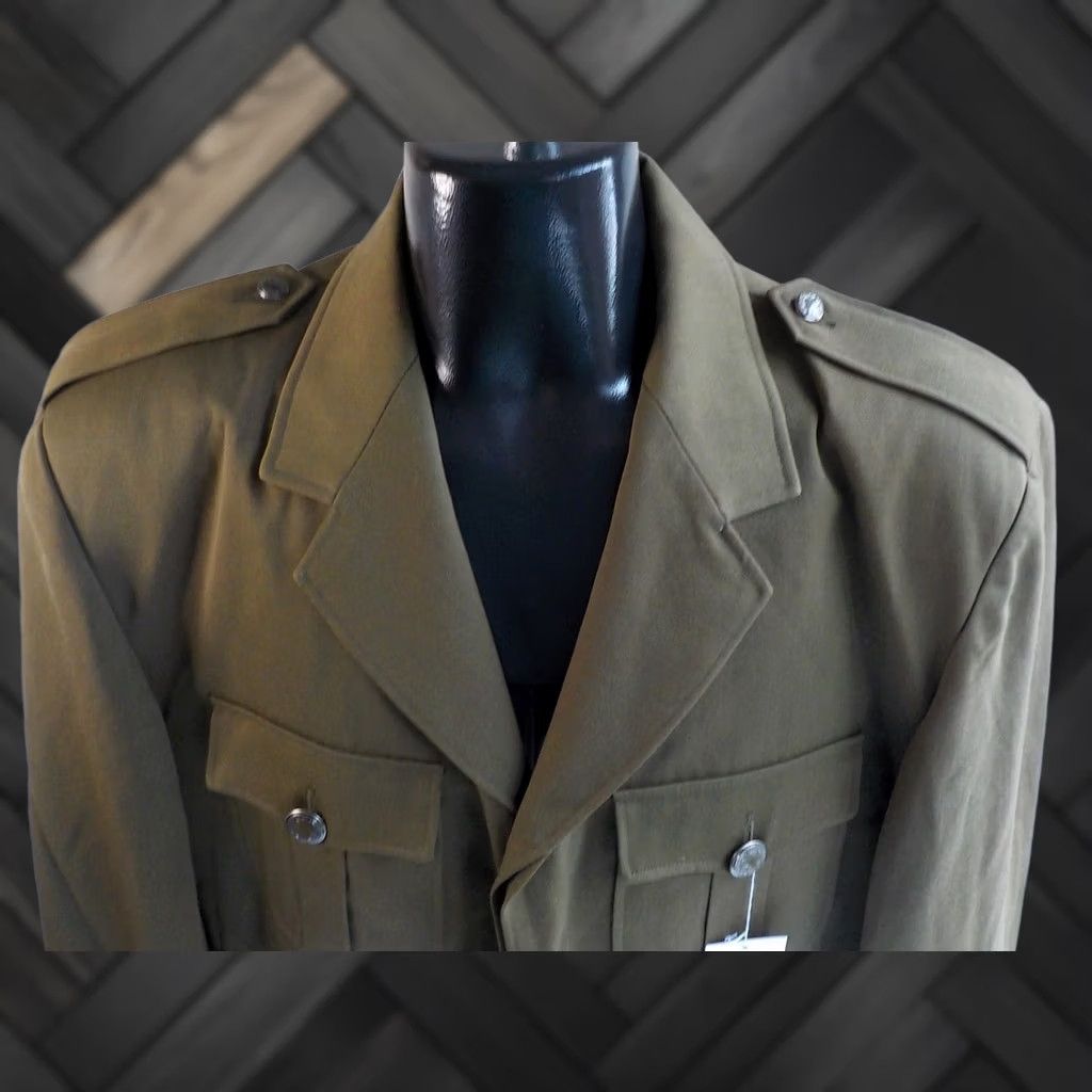Vintage SUCCESSO by Phita Mens Military Style Wool Jacket Green LG NWT Jacket Size US L / EU 52-54 / 3 - 1 Thumbnail
