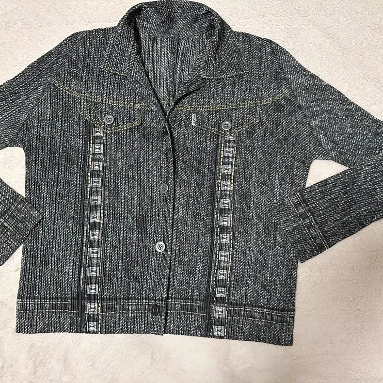 Issey Miyake Issey Miyake size:3 Black denim jacket Size S / US 4 / IT 40 - 1 Thumbnail