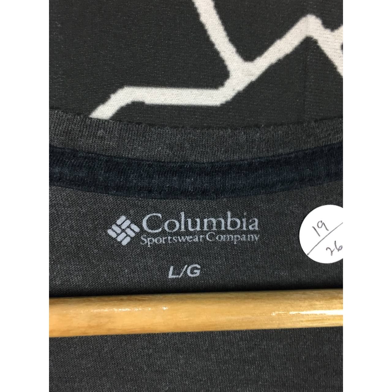 Columbia × Vintage Columbia Sportswear Company Foxy Graphic Outdoor Tee Size L / US 10 / IT 46 - 8 Thumbnail