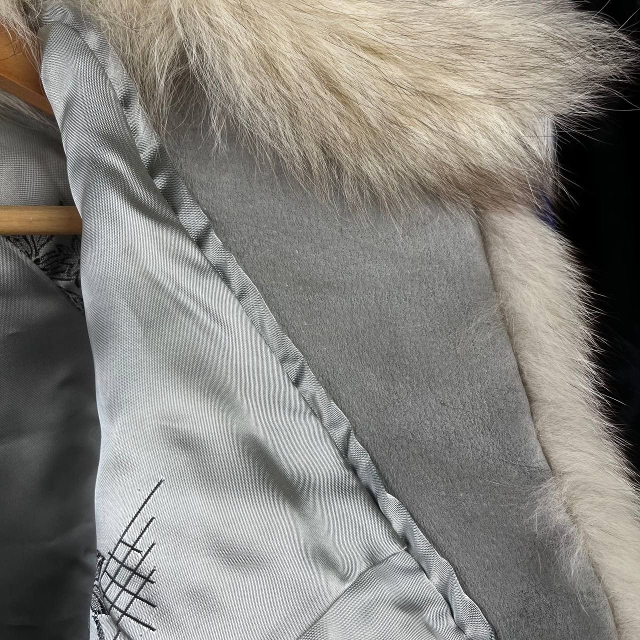 Vintage Vintage Luxury Saga Fox Silver Label Fur Coat Size 14 Size M / US 6-8 / IT 42-44 - 15 Thumbnail