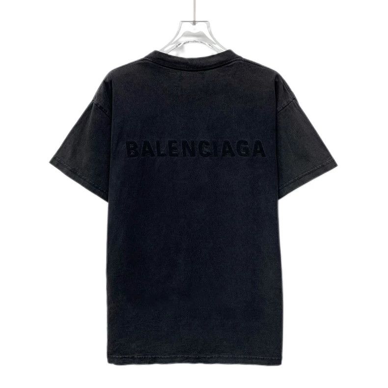 Balenciaga Balenciaga Old cotton crewneck short sleeve T-shirt with b Size US XS / EU 42 / 0 - 2 Thumbnail