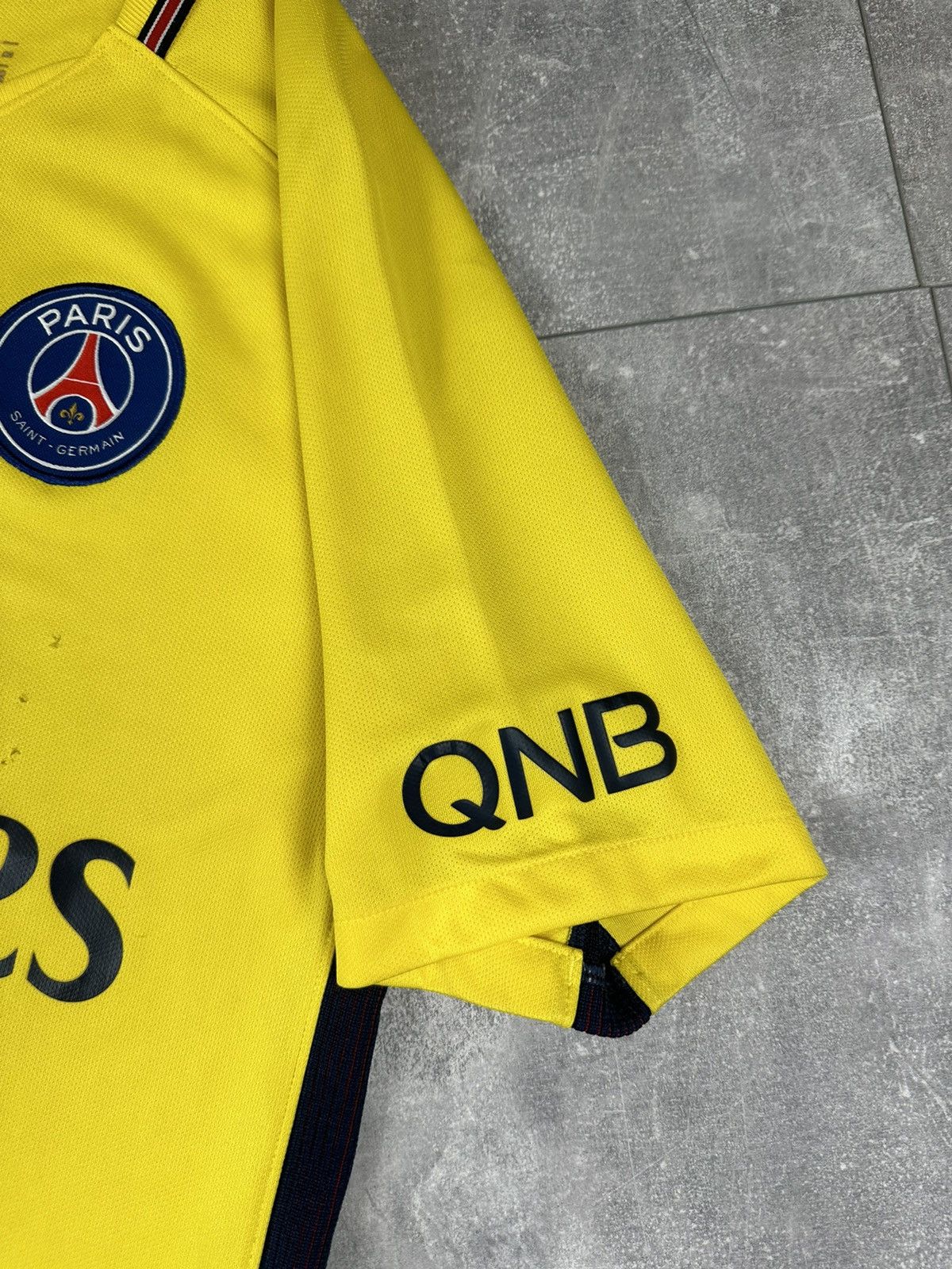 Nike Nike PSG Paris Away 2017/18 Soccer #10Neymar JR Jersey Size US S / EU 44-46 / 1 - 13 Thumbnail