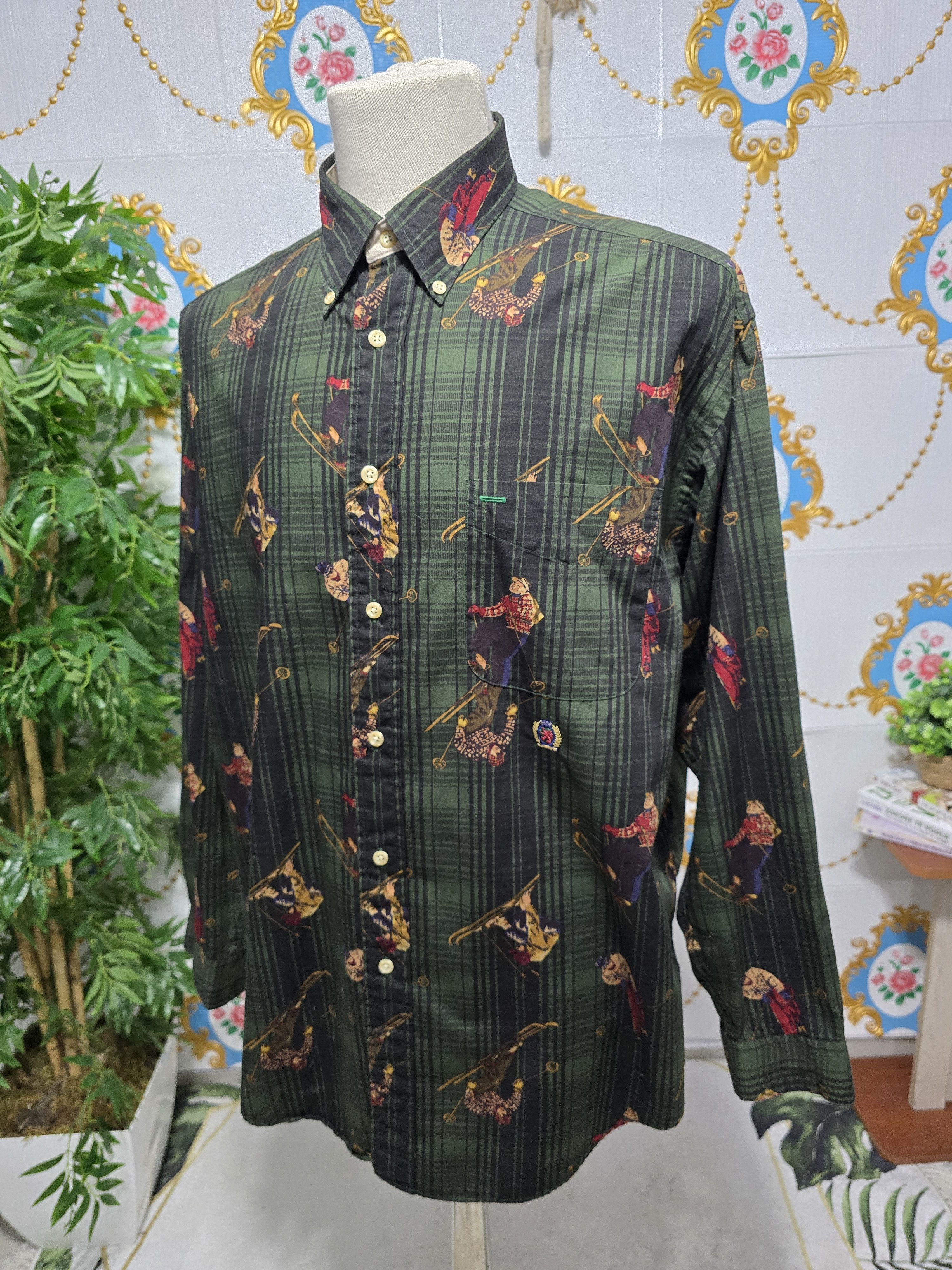 Tommy Hilfiger TOMMY HILFIGER rare shirt VINTAGE ski mountain design Size US L / EU 52-54 / 3 - 6 Thumbnail