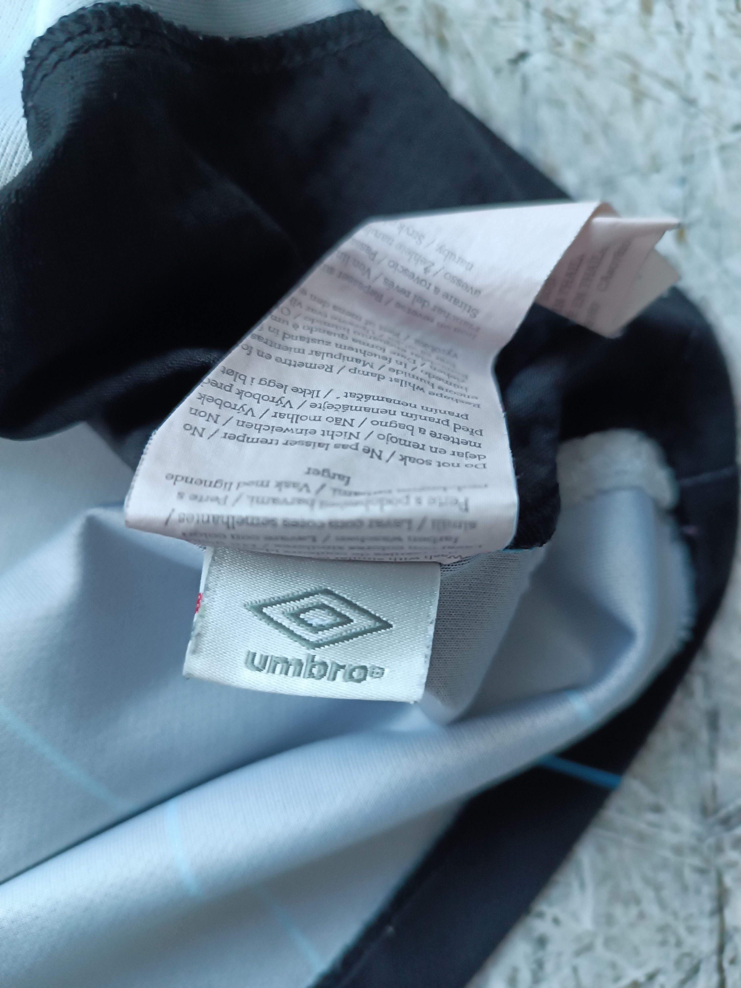 Umbro × Vintage Vintage Umbro Rangers FC Jersey Size US L / EU 52-54 / 3 - 4 Thumbnail