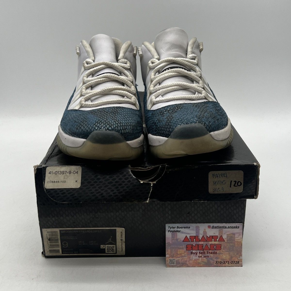 Jordan Brand Air Jordan 11 Low navy snakeskin Size US 9 / EU 42 - 2 Thumbnail