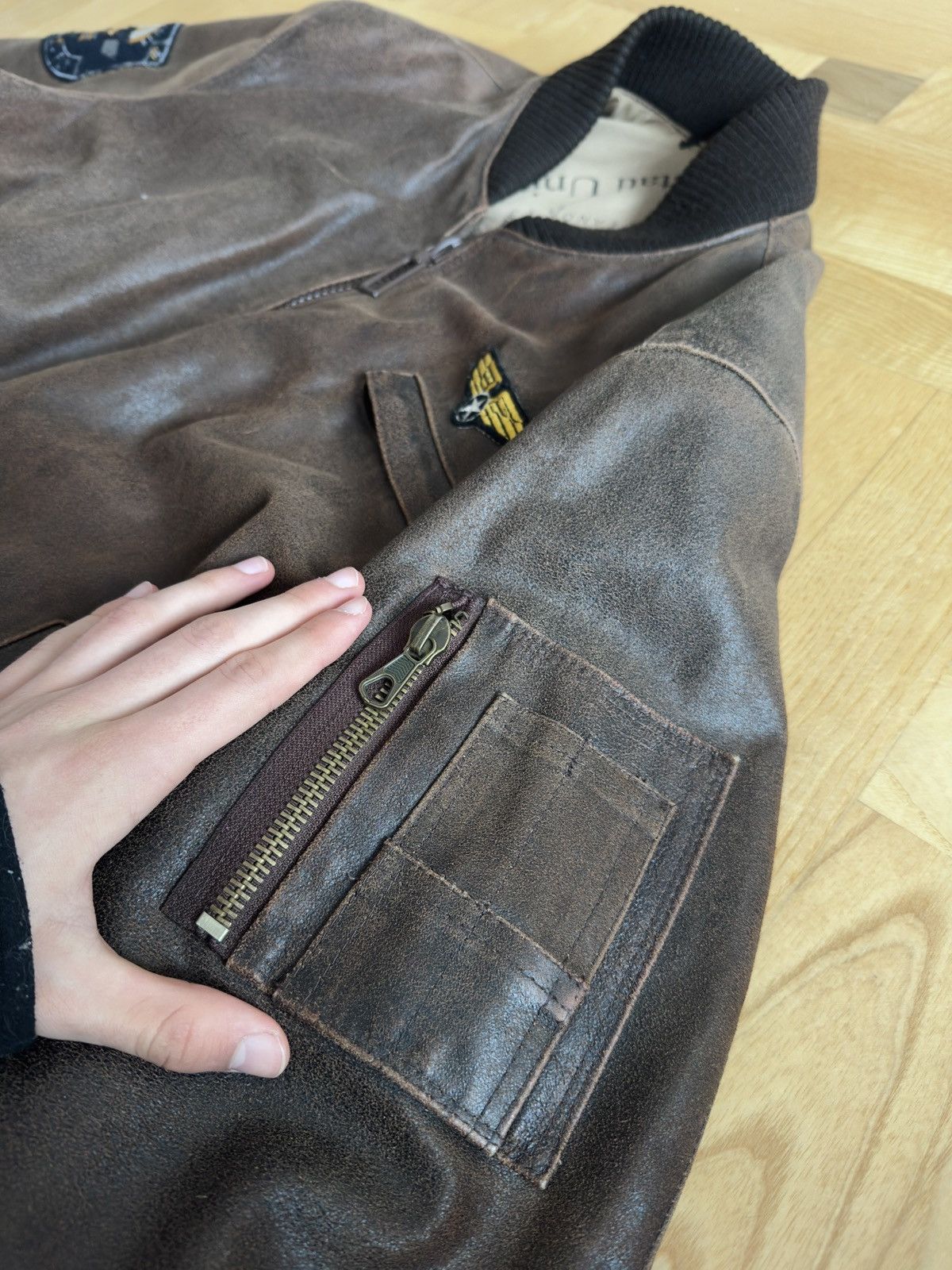Avirex Vintage 80-90s B-3 Aviator Flight Leather Bomber Jacket Size US L / EU 52-54 / 3 - 7 Thumbnail