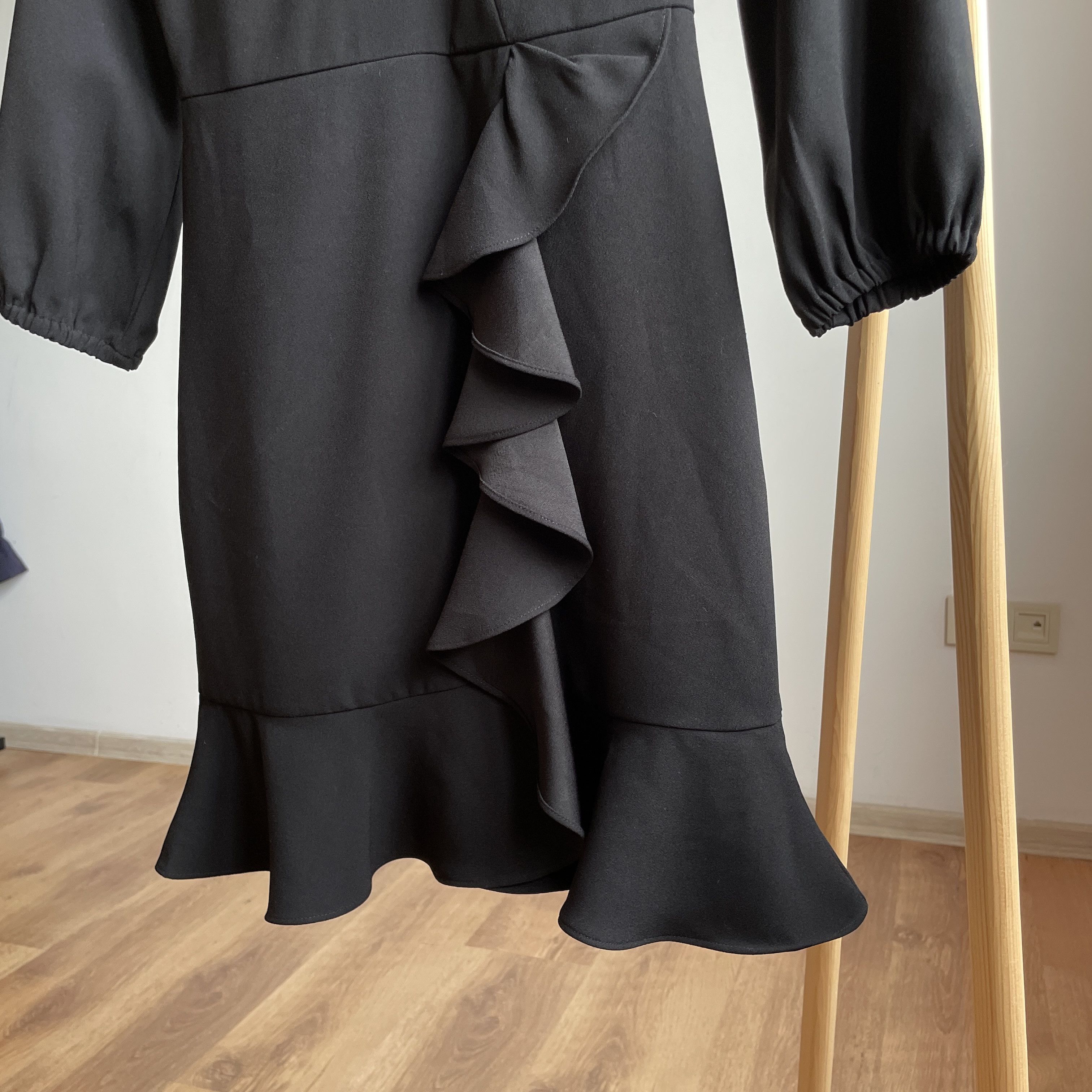 J.Crew J.Crew Drapey Ruffle Front Midi Dress Size 0P Size XS / US 0-2 / IT 36-38 - 6 Thumbnail