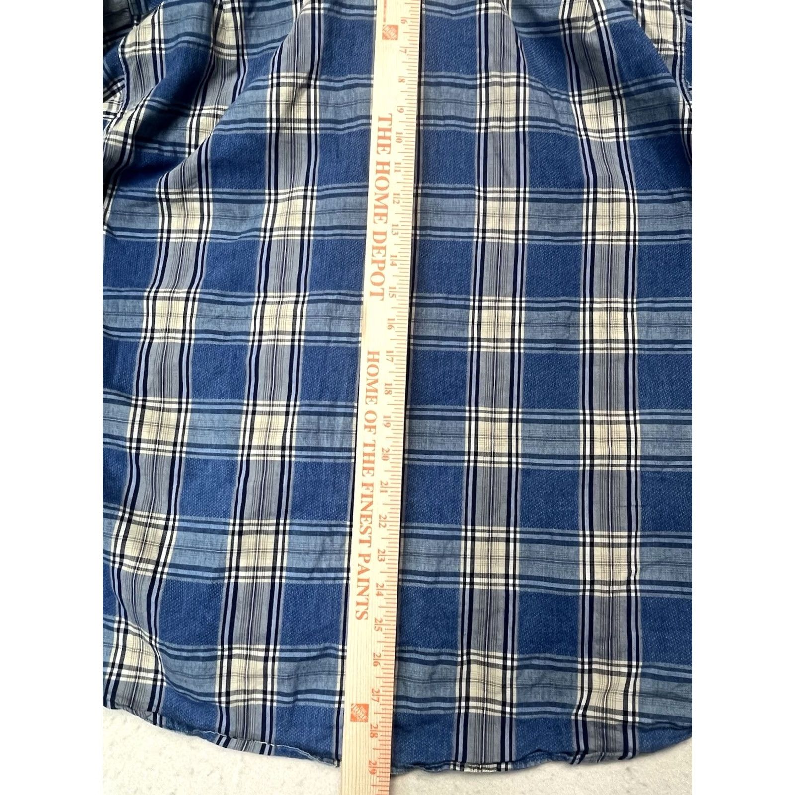 Lacoste Lacoste Button-Up Men Button-Down Collar Long Sleeve Lightweight Multicolor Check Shirt 42 Regular Size US XL / EU 56 / 4 - 4 Thumbnail