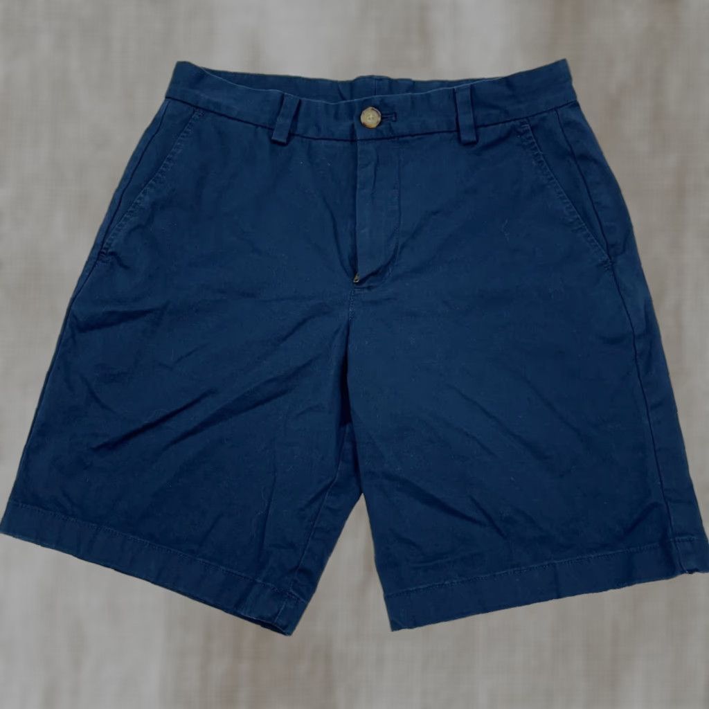 Vineyard Vines Vineyard Vines Shorts Men 28 Navy Blue Chino Flat Front Dark Preppy Whale Shep Surf Beach Classic Modern 90s Mens Size US 28 / EU 44 - 1 Thumbnail
