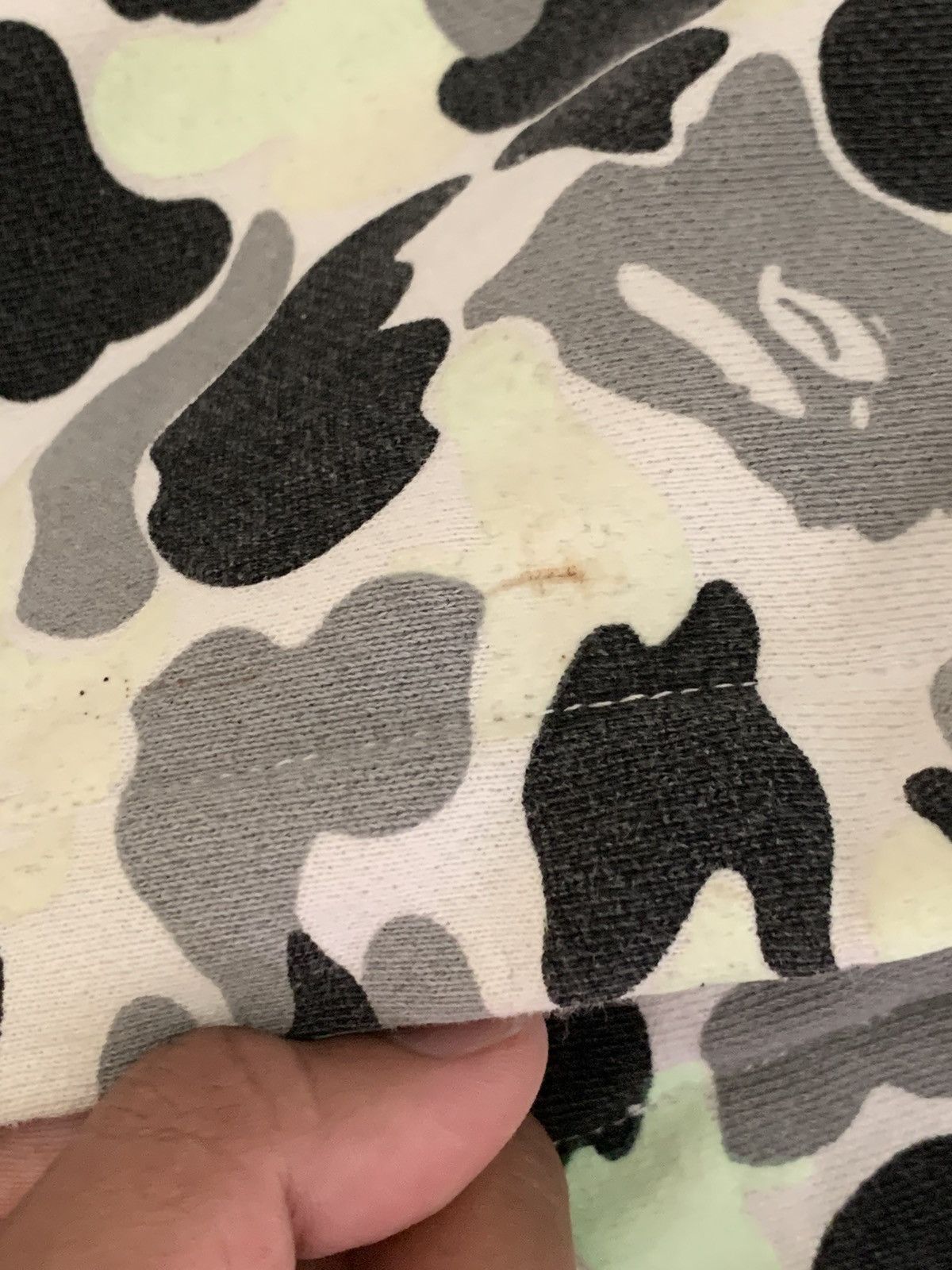 Bape Bape x Alien Predator glow in the dark Pullover Hoodie Size US XL / EU 56 / 4 - 17 Thumbnail