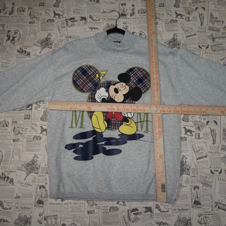 Disney Vintage Y2K Mickey Mouse 90s kidcore disneyland sweatshirt Size US M / EU 48-50 / 2 - 4 Thumbnail