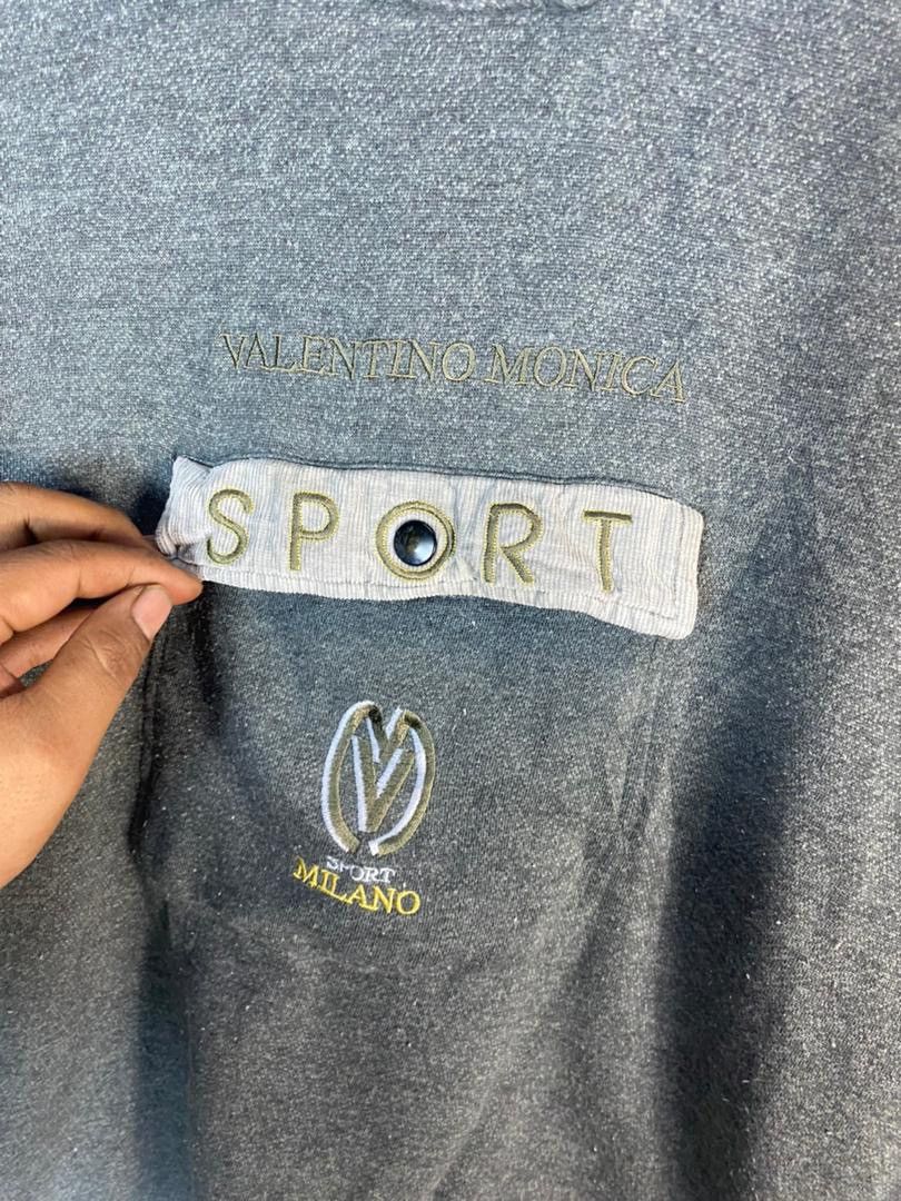 Japanese Brand Unisex🔥Valentino Monica spellout kangaroo pocket sweatshirt Size US L / EU 52-54 / 3 - 3 Thumbnail