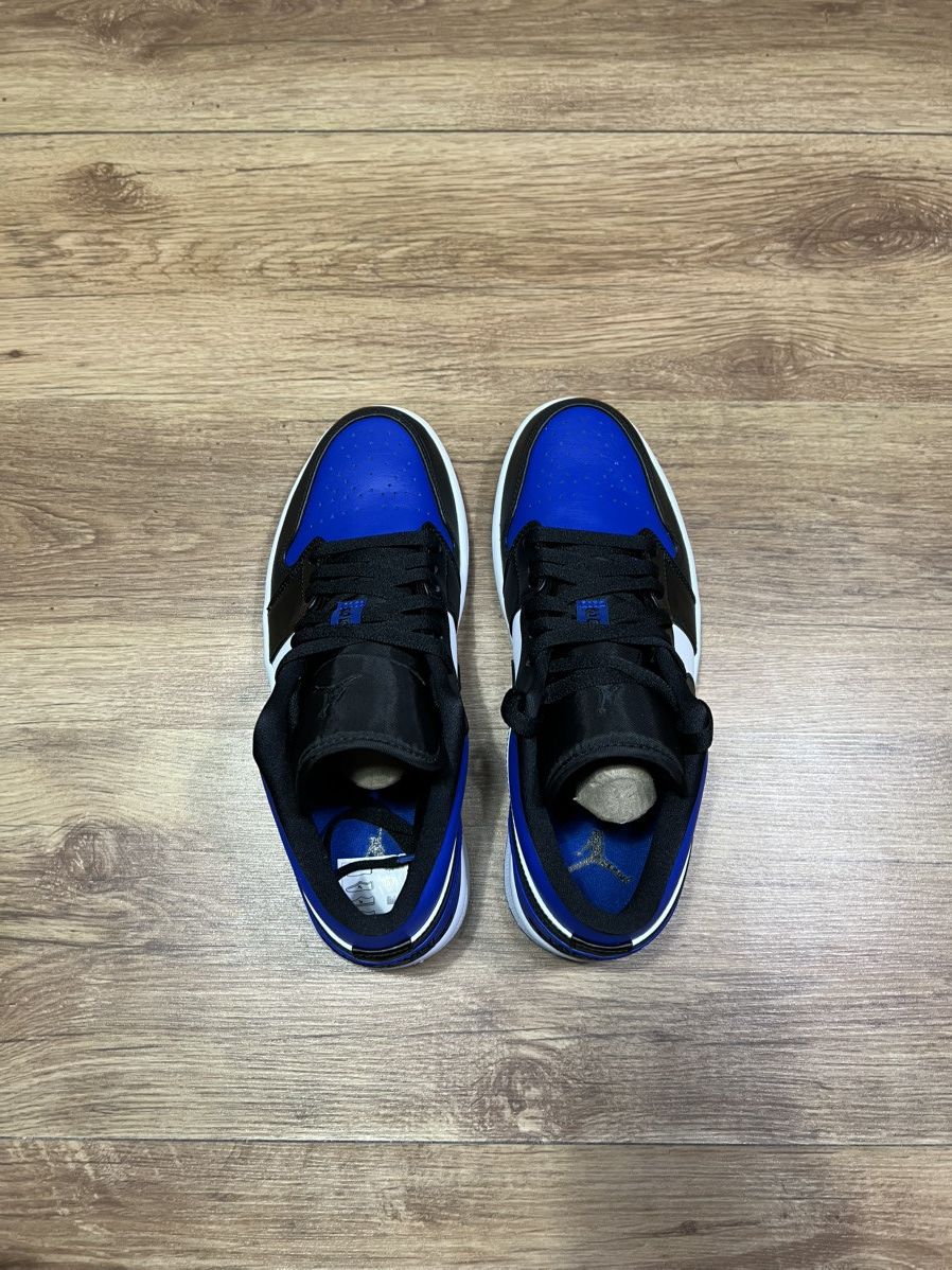 Jordan Brand Jordan 1 low Royal Toe Size US 9 / EU 42 - 4 Thumbnail