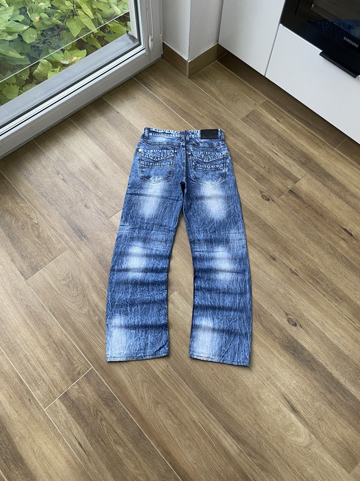 Vintage Vintage Avant Garde Jeans Washed Faded Jaoanese Y2K Wide Size US 30 / EU 46 - 1 Thumbnail