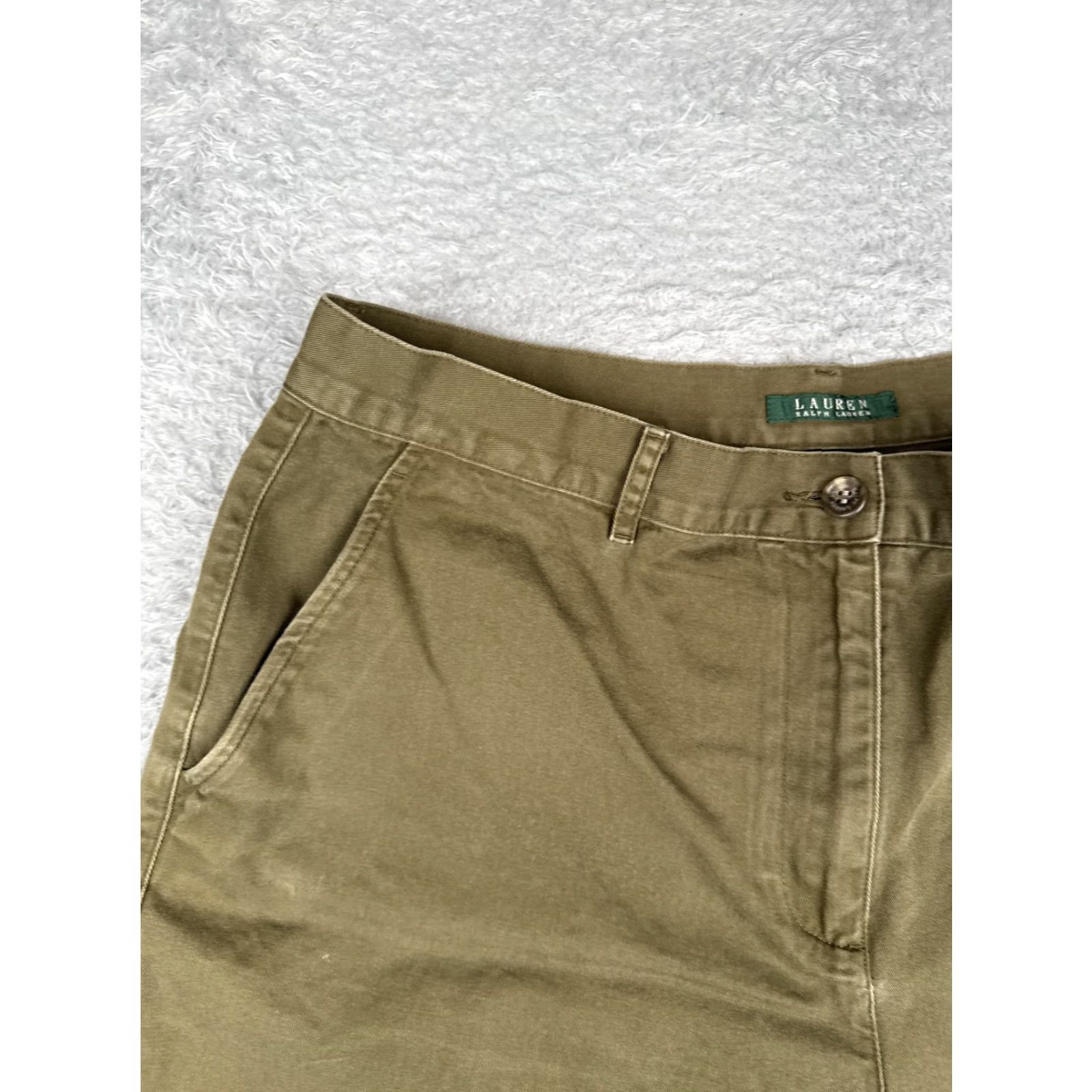 Ralph Lauren VINTAGE Lauren Ralph Lauren Shorts Womens 16 Green Khaki Chino Cotton Walking Casual Shirt Mens Girls? Size 38" / US 16 / IT 52 - 4 Thumbnail