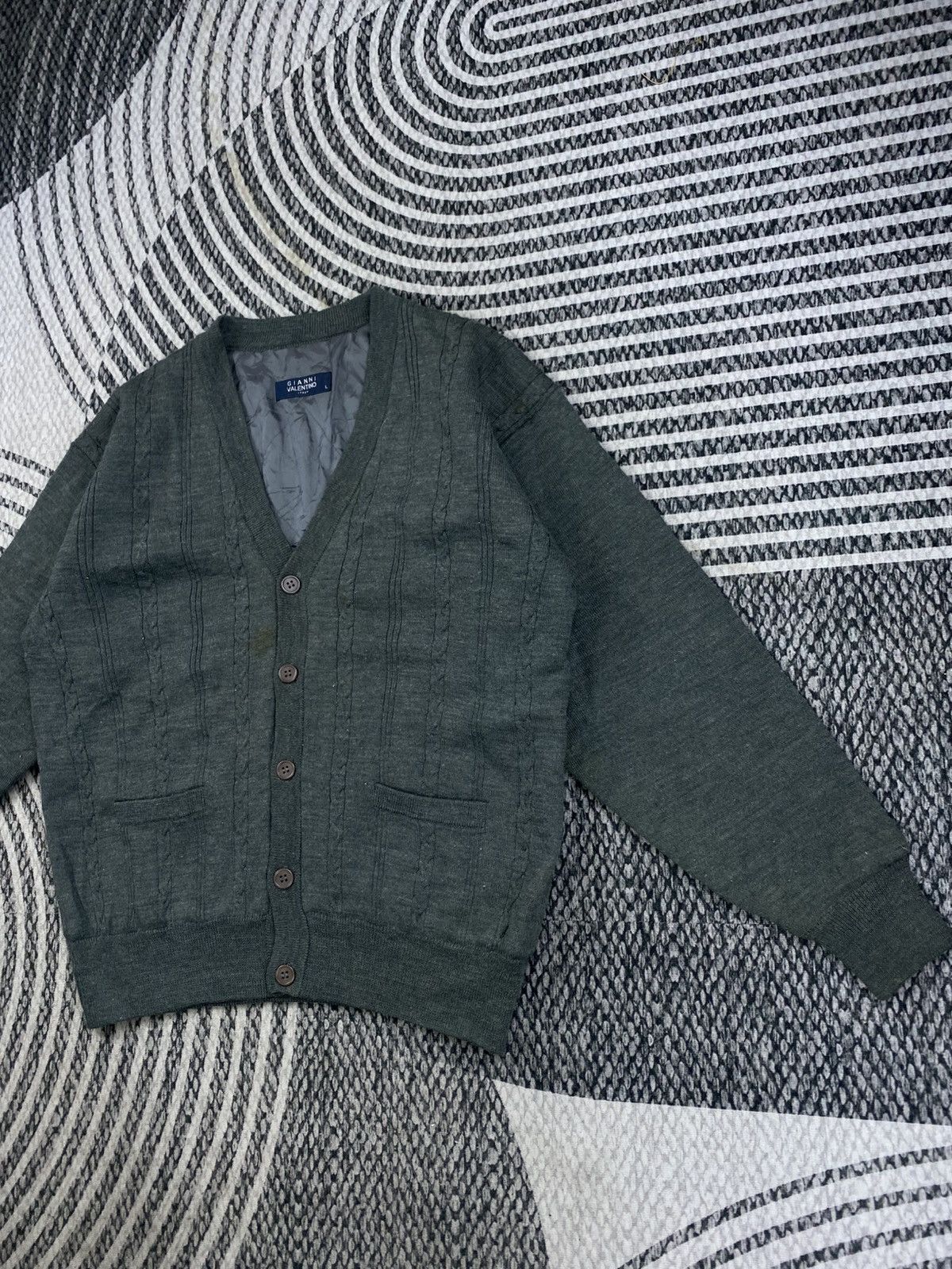 Gianni Valentino Vintage Gianni Valentino Grey Cardi Sweater Size US L / EU 52-54 / 3 - 4 Thumbnail