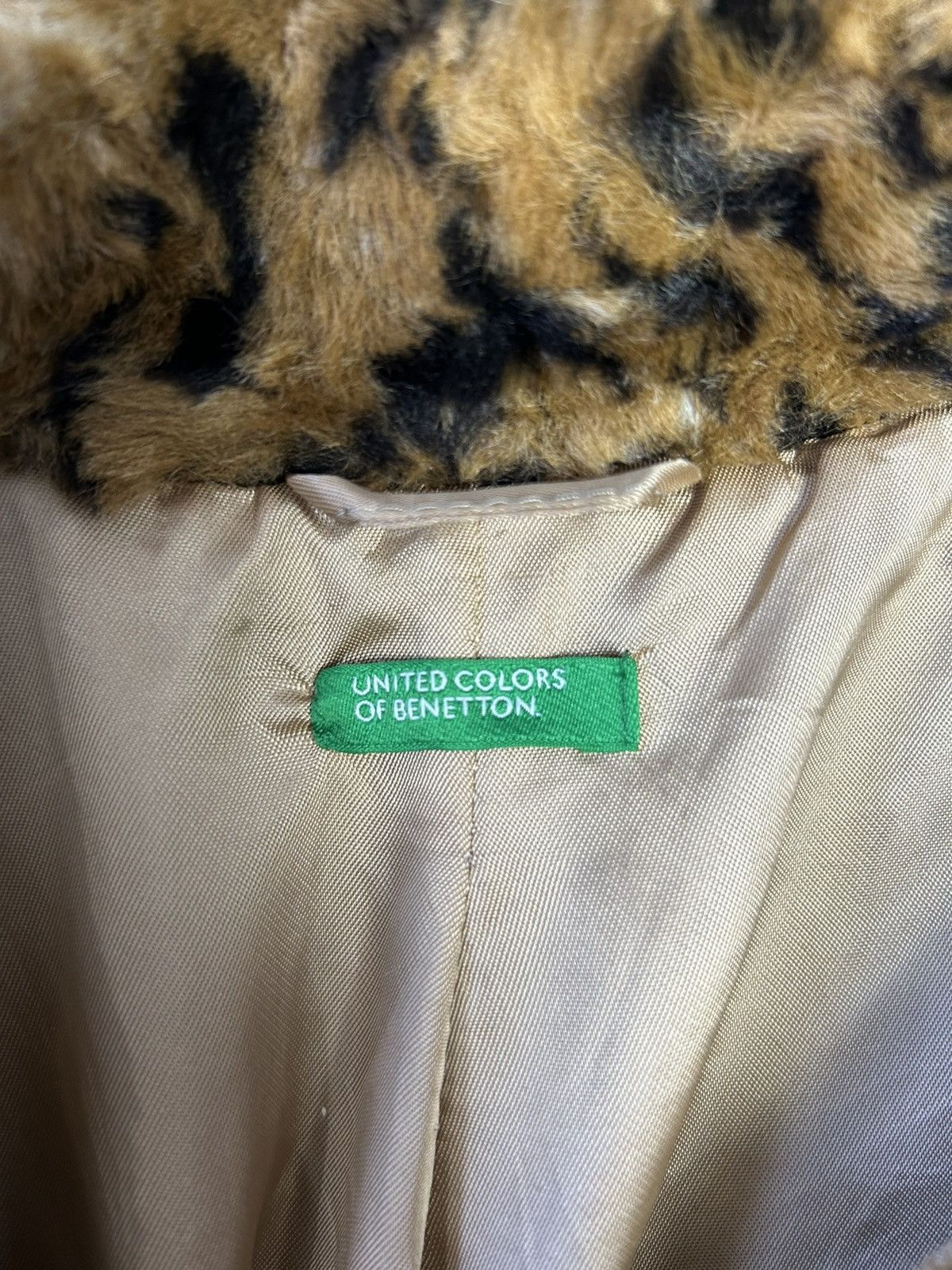 United Colors Of Benetton UNITED COLORS OF BENETTON FAUX FUR CROP TOP COAT Size S / US 4 / IT 40 - 4 Thumbnail