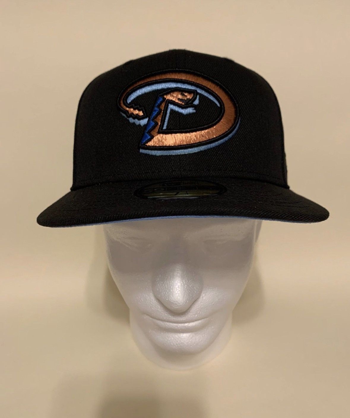 image of Hat Club Arizona Diamond Backs Icy Blue Bottom in Black, Men's