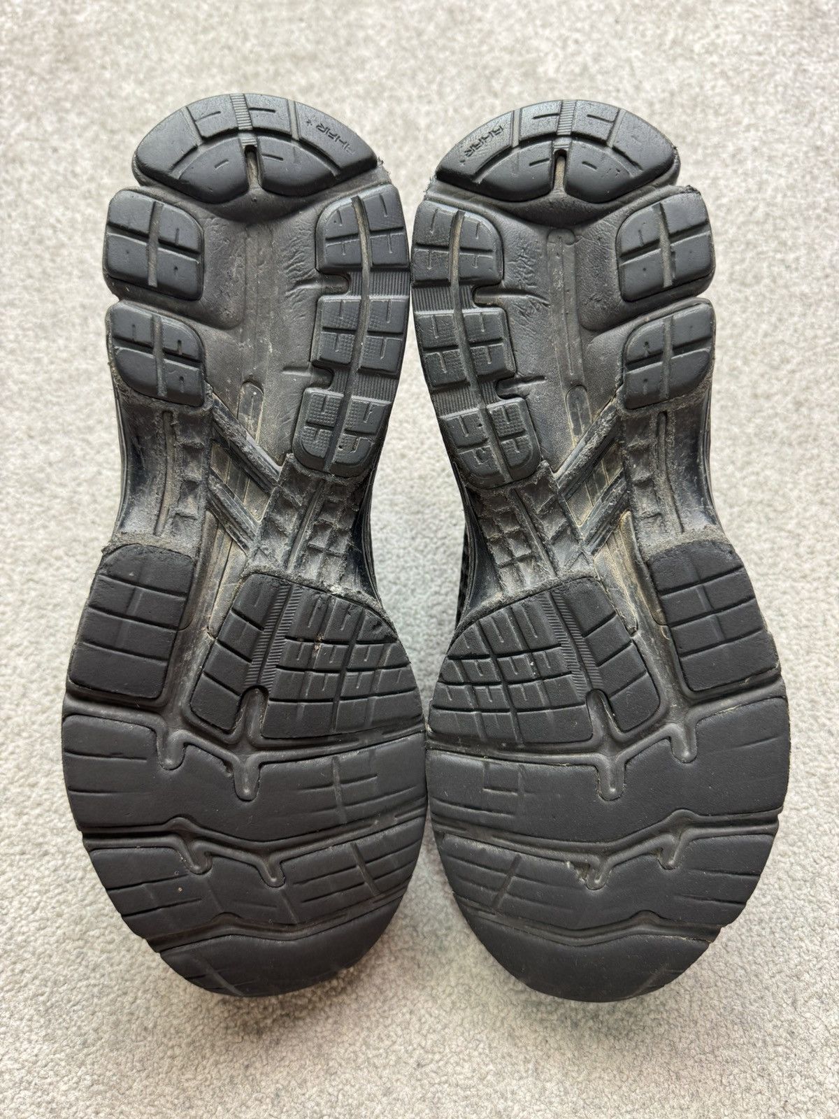 Vivienne Westwood Asics gel kayano 26 Vivienne Westwood shoes black Size US 9 / EU 42 - 7 Thumbnail