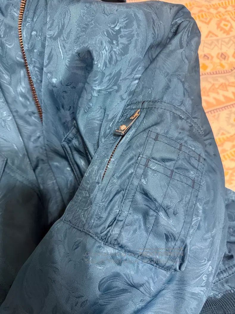 Versace Versace Lake blue bomber jacket Size M / US 6-8 / IT 42-44 - 4 Thumbnail