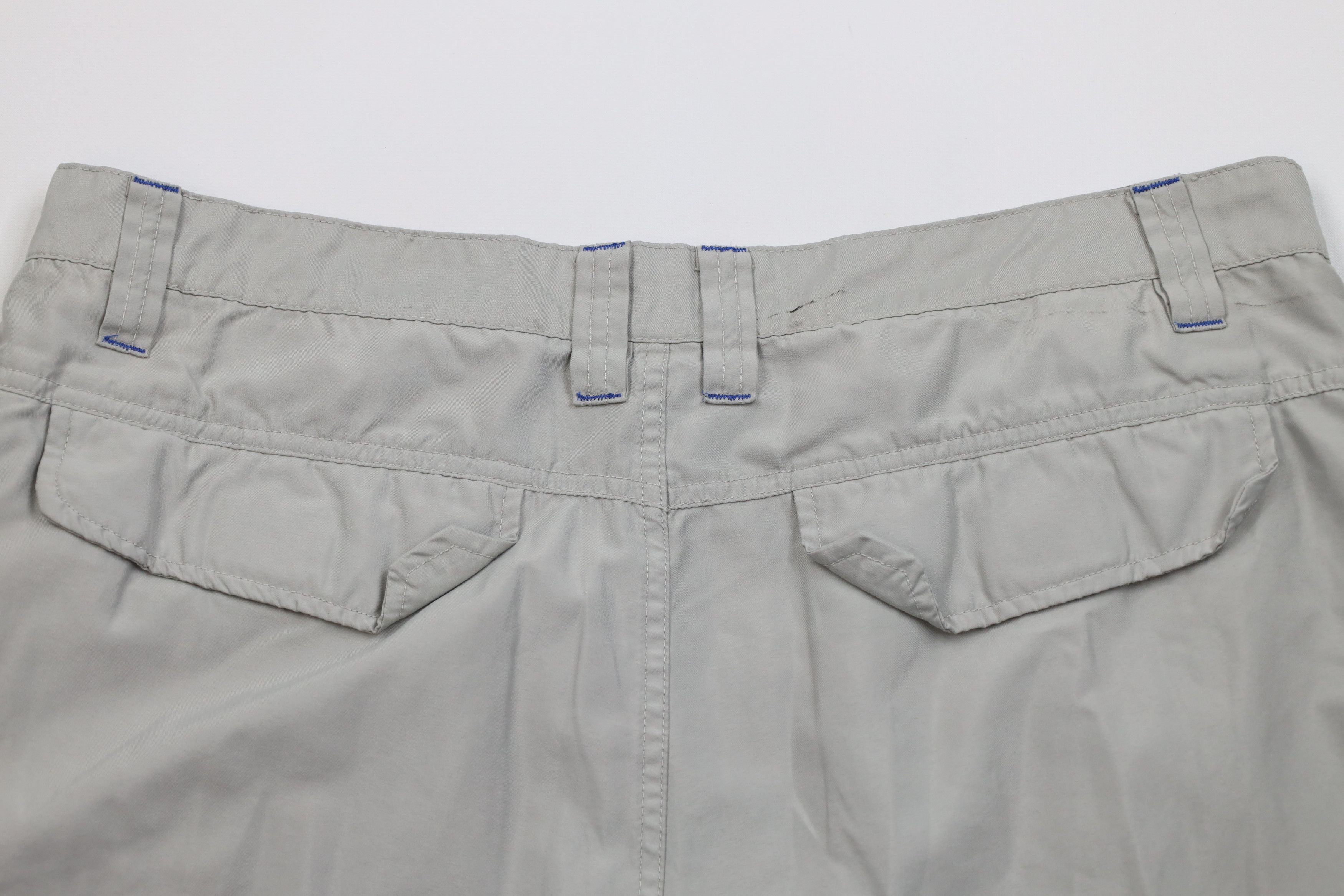 Vintage Vintage 90s Streetwear Fit Microfiber Cargo Shorts Gray Size US 38 / EU 54 - 12 Thumbnail