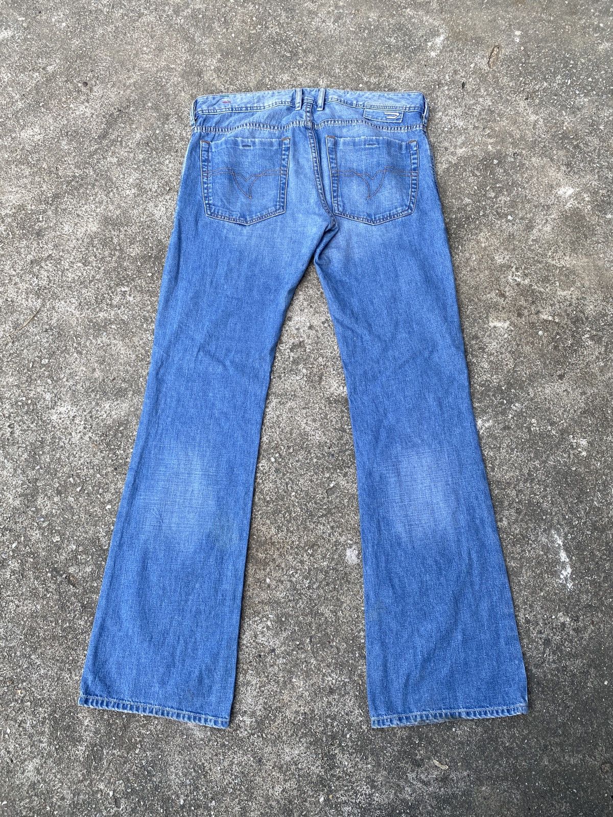 Diesel × Japanese Brand × Tornado Mart Diesel Zathan Blue Faded Flare Denim Size US 34 / EU 50 - 2 Thumbnail