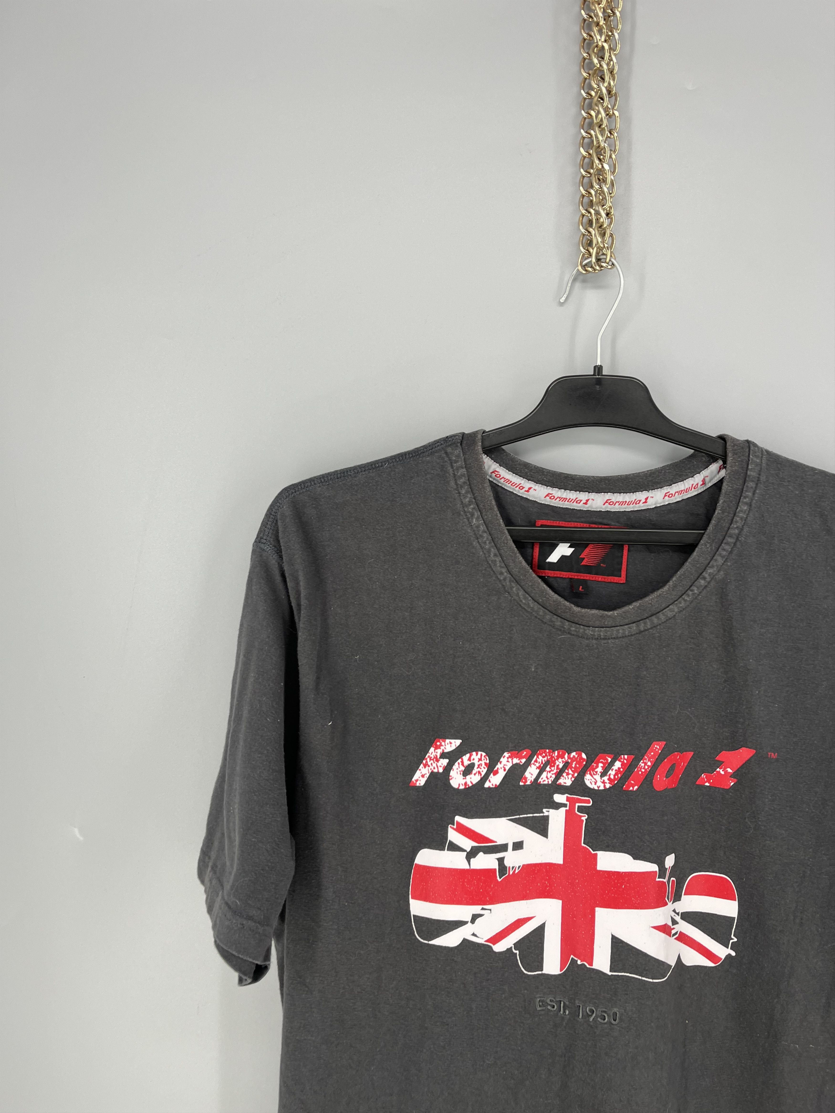 Vintage Formula 1 Mens T-Shirt 2009 Jenson Button Year XL Black BNWT Size US L / EU 52-54 / 3 - 4 Thumbnail