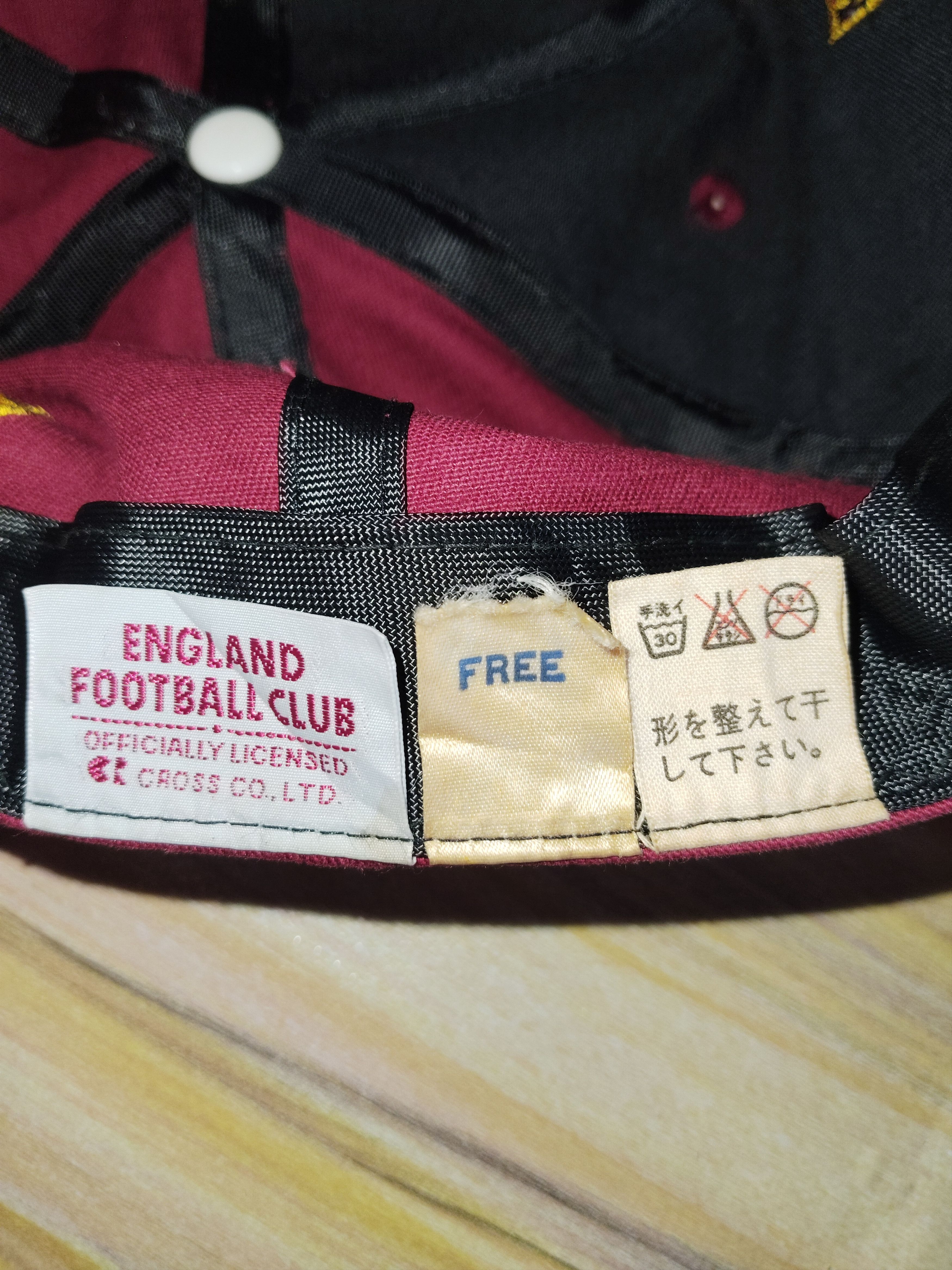 Vintage Vintage ASTON VILLA FC x ENGLAND Football Club Size ONE SIZE - 9 Thumbnail