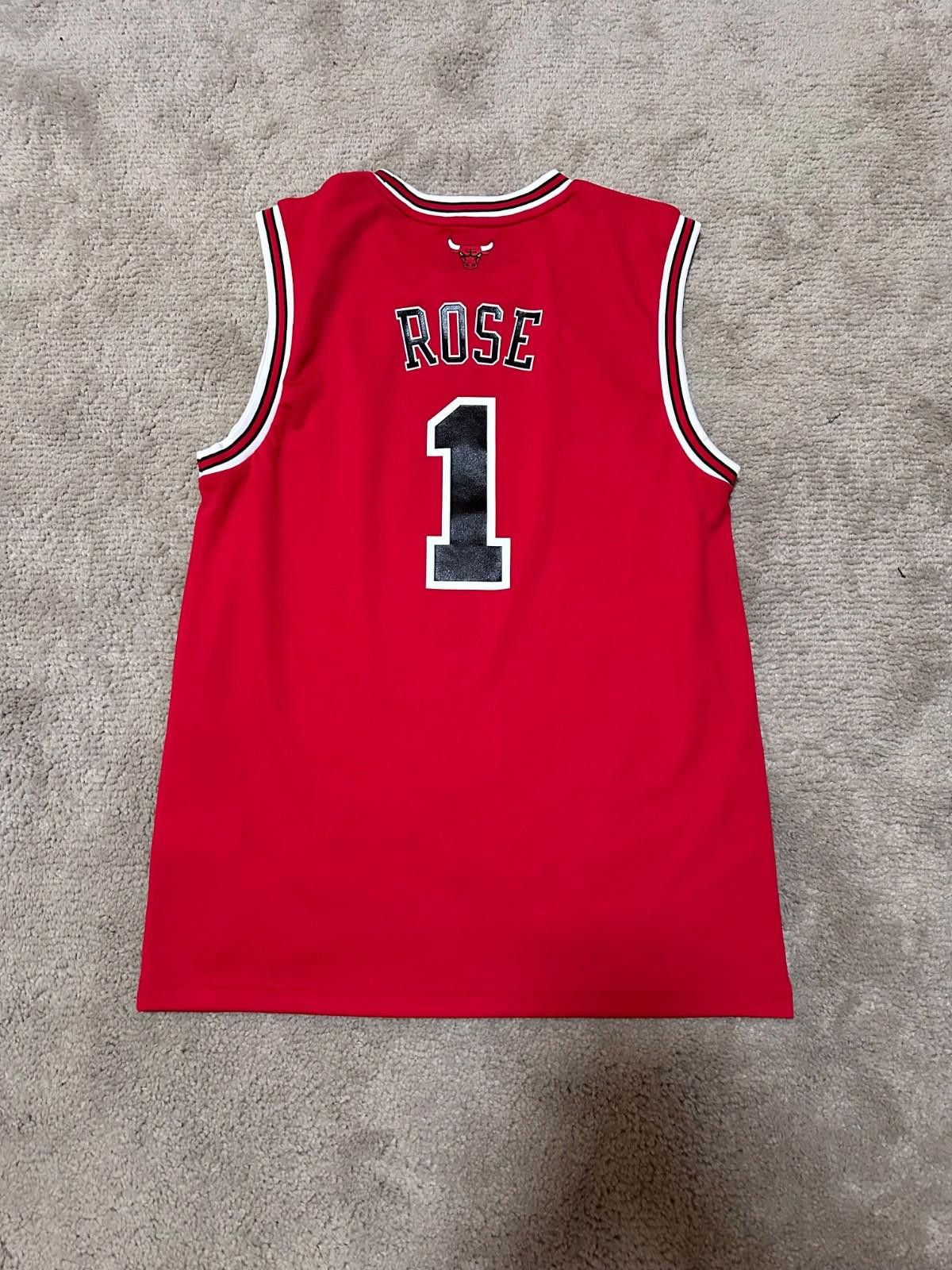 Adidas Adidas Swingman NBA Chicago Bulls Derrick Rose #1 Red Jersey Size US M / EU 48-50 / 2 - 7 Thumbnail