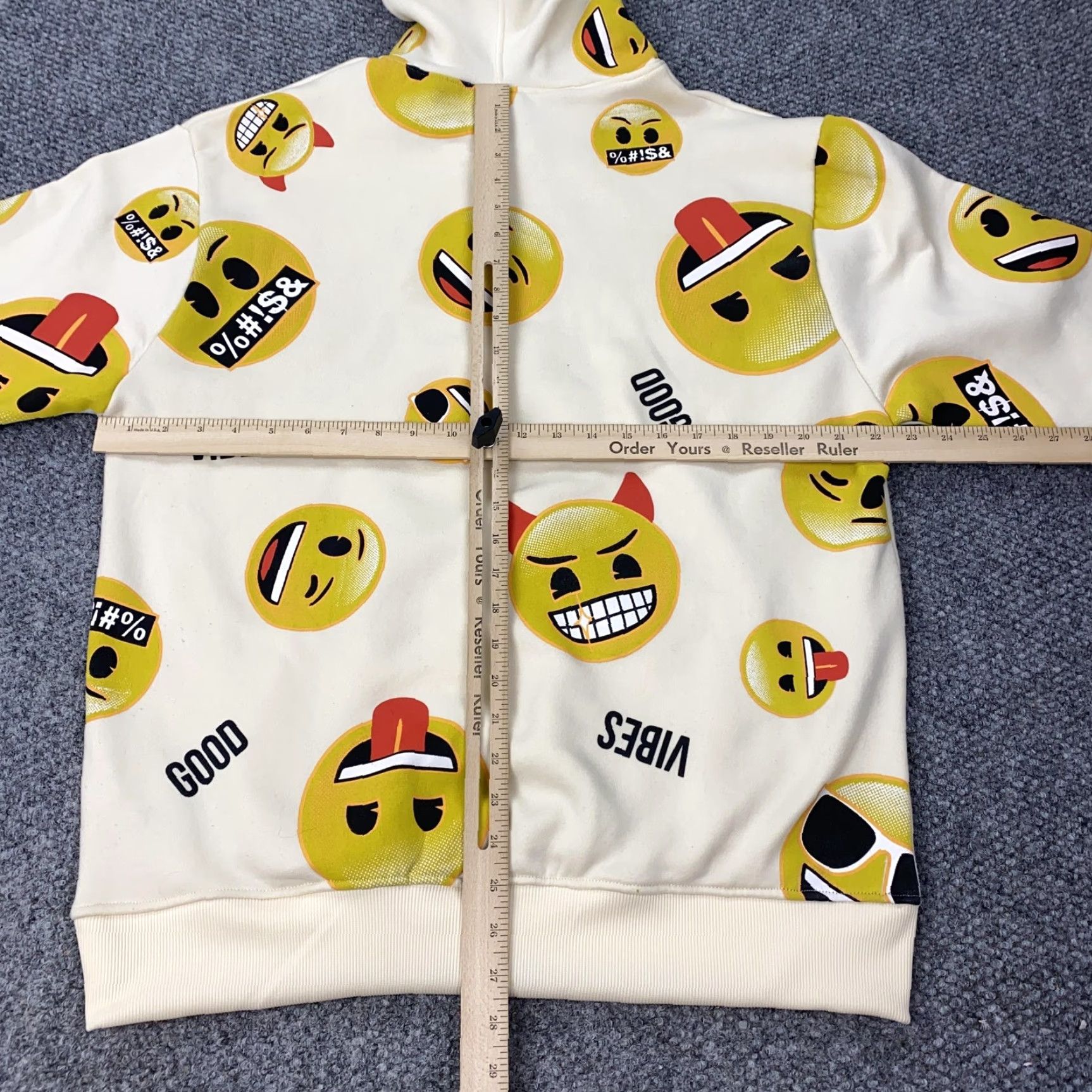 Southpole VINTAGE Southpole Hoodie Mens L Cream Good Vibes Emoji Devil Face Pullover Hooded Graphic Print Pockets 2K Size US L / EU 52-54 / 3 - 7 Thumbnail