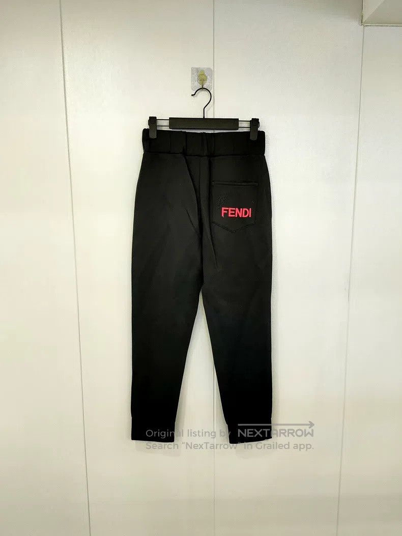 Fendi Fendi Black pants with pink print Size 25" / US 0 / IT 36 - 2 Thumbnail