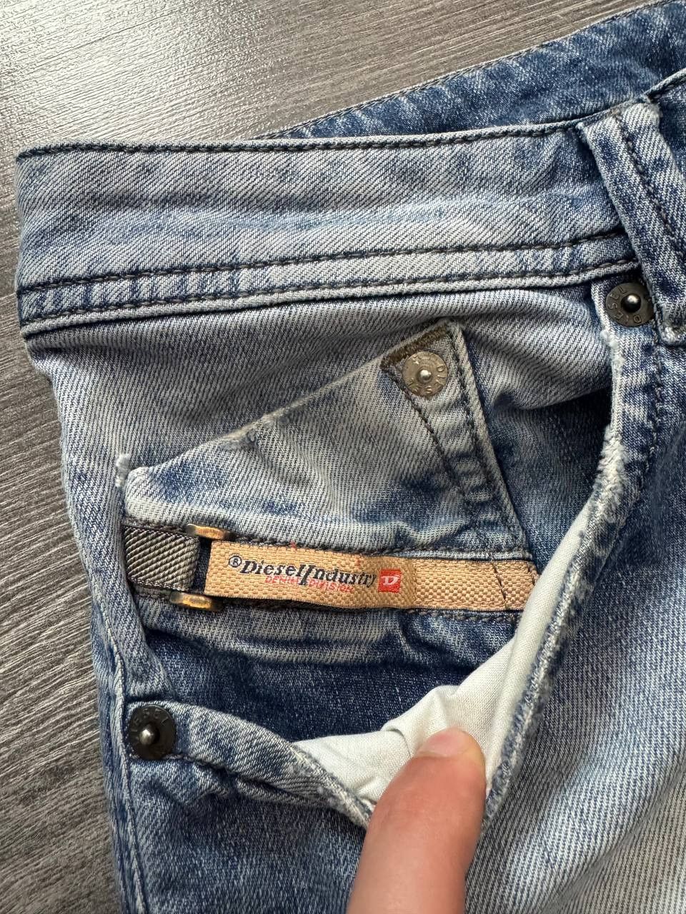 Diesel Vintage Diesel Darron Washed Regular Slim Tapered Jeans Size US 32 / EU 48 - 8 Thumbnail
