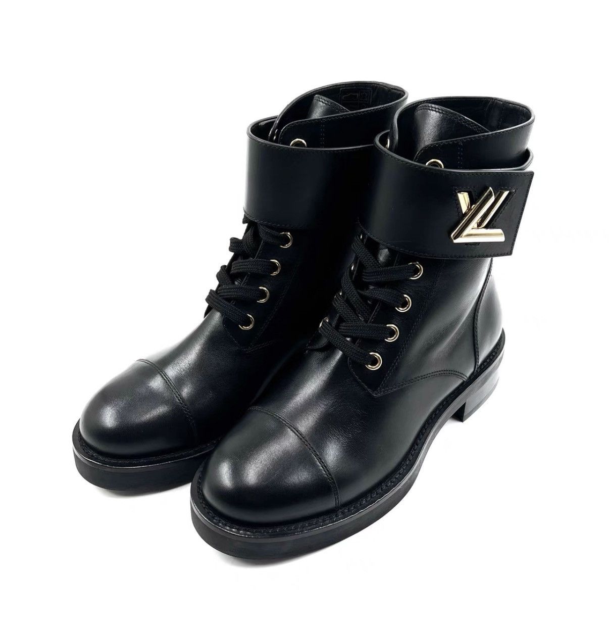 Louis Vuitton Louis Vuitton Black LV Logo Gold Buckle Ankle Boots K12 Size US 5 / IT 35 - 1 Thumbnail