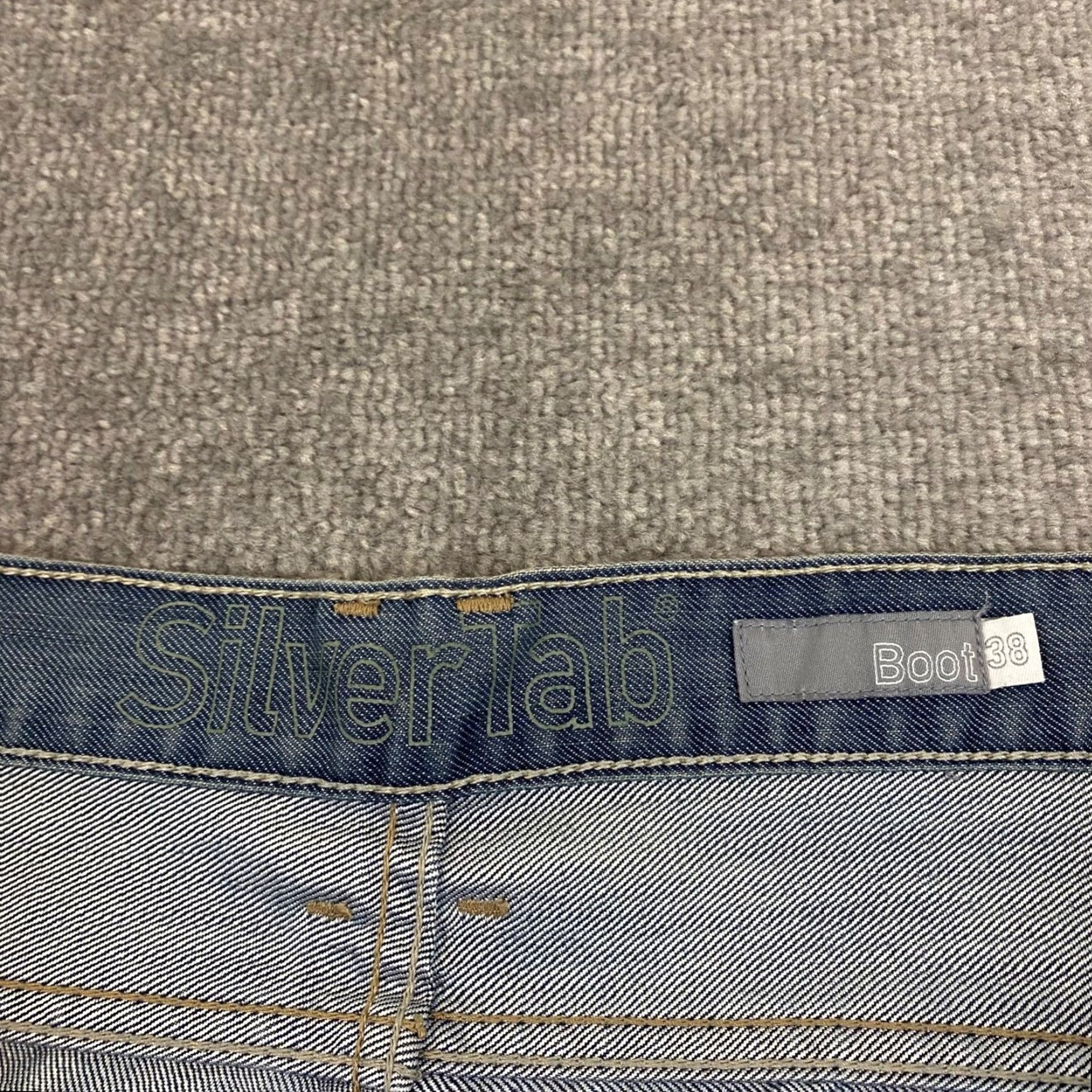 Levi's VINTAGE Levi's SilverTab Jeans Mens 38x31 Bootcut Baggy Loose Denim Cotton 5-Pocket Distressed Y2K Mens Size US 38 / EU 54 - 2 Thumbnail