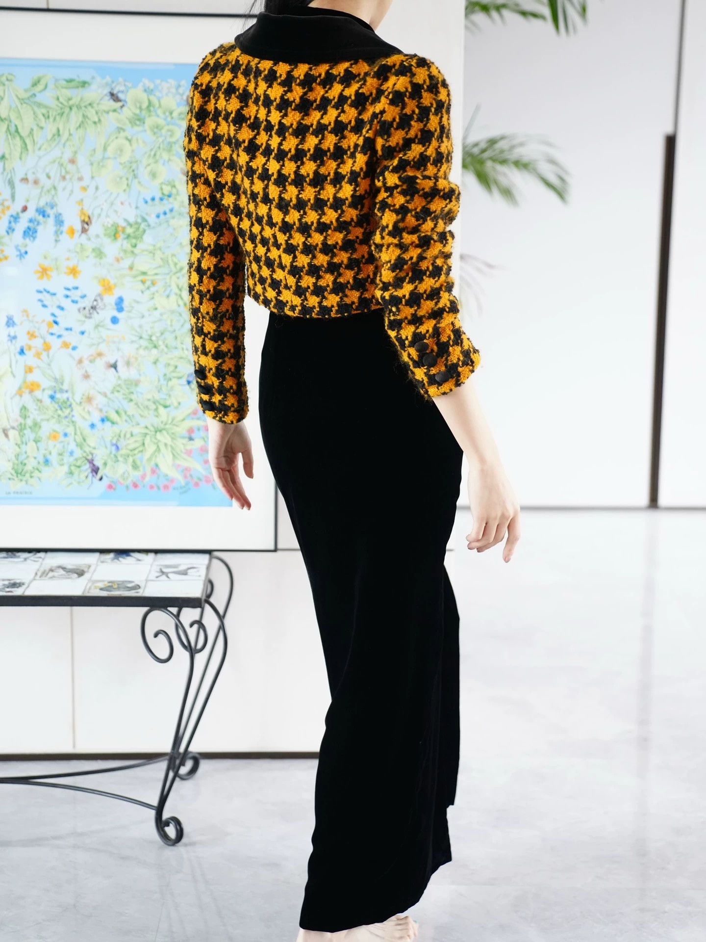 Moschino MOSCHINO VINTAGE HOUNDSTOOTH WOOL VELVET SHORT BLAZER S/M Size S / US 4 / IT 40 - 8 Thumbnail