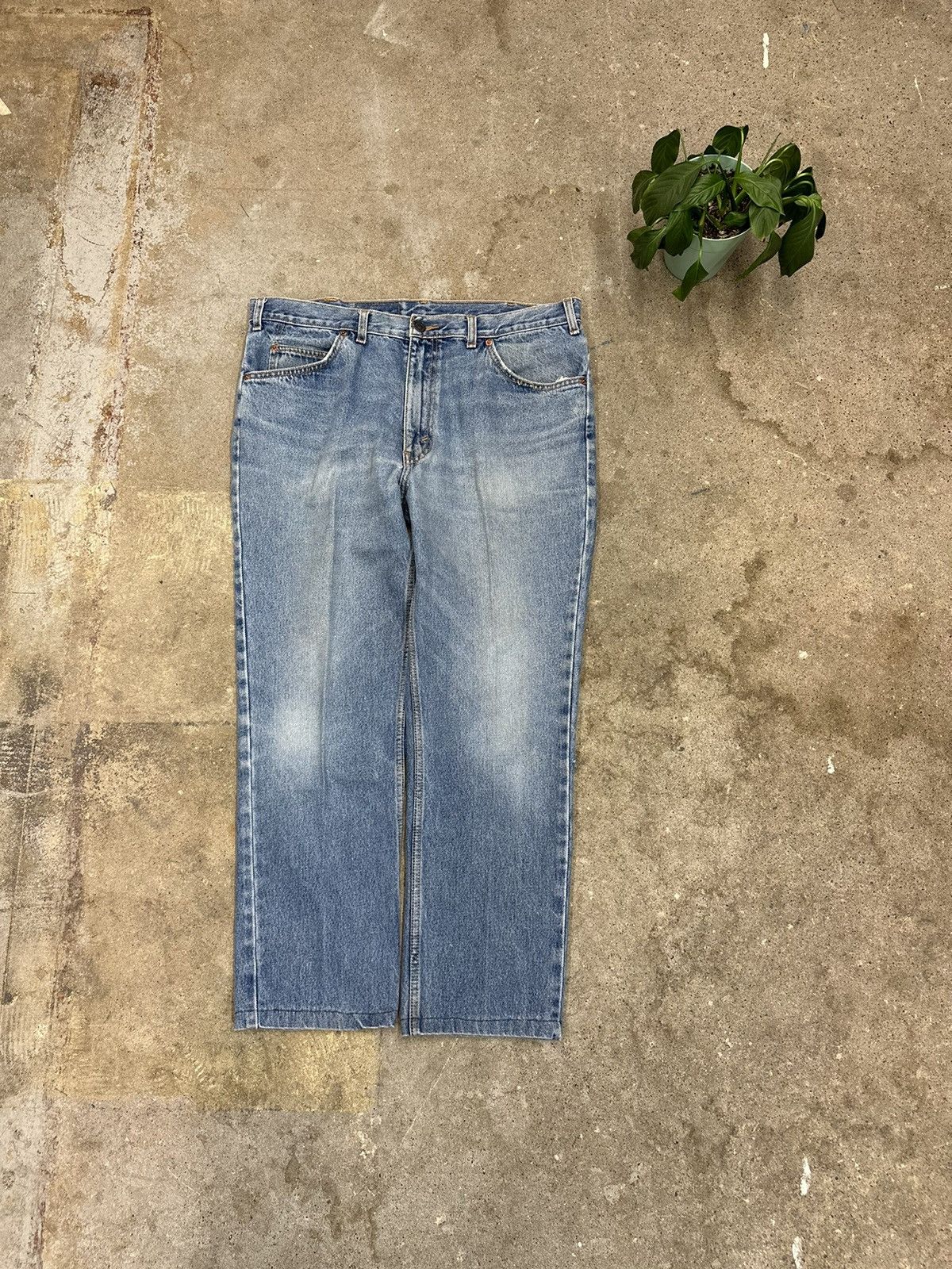 Levi's × Vintage Vintage Levi’s Light Wash Orange Tab Jeans Size 38 Size US 38 / EU 54 - 1 Thumbnail