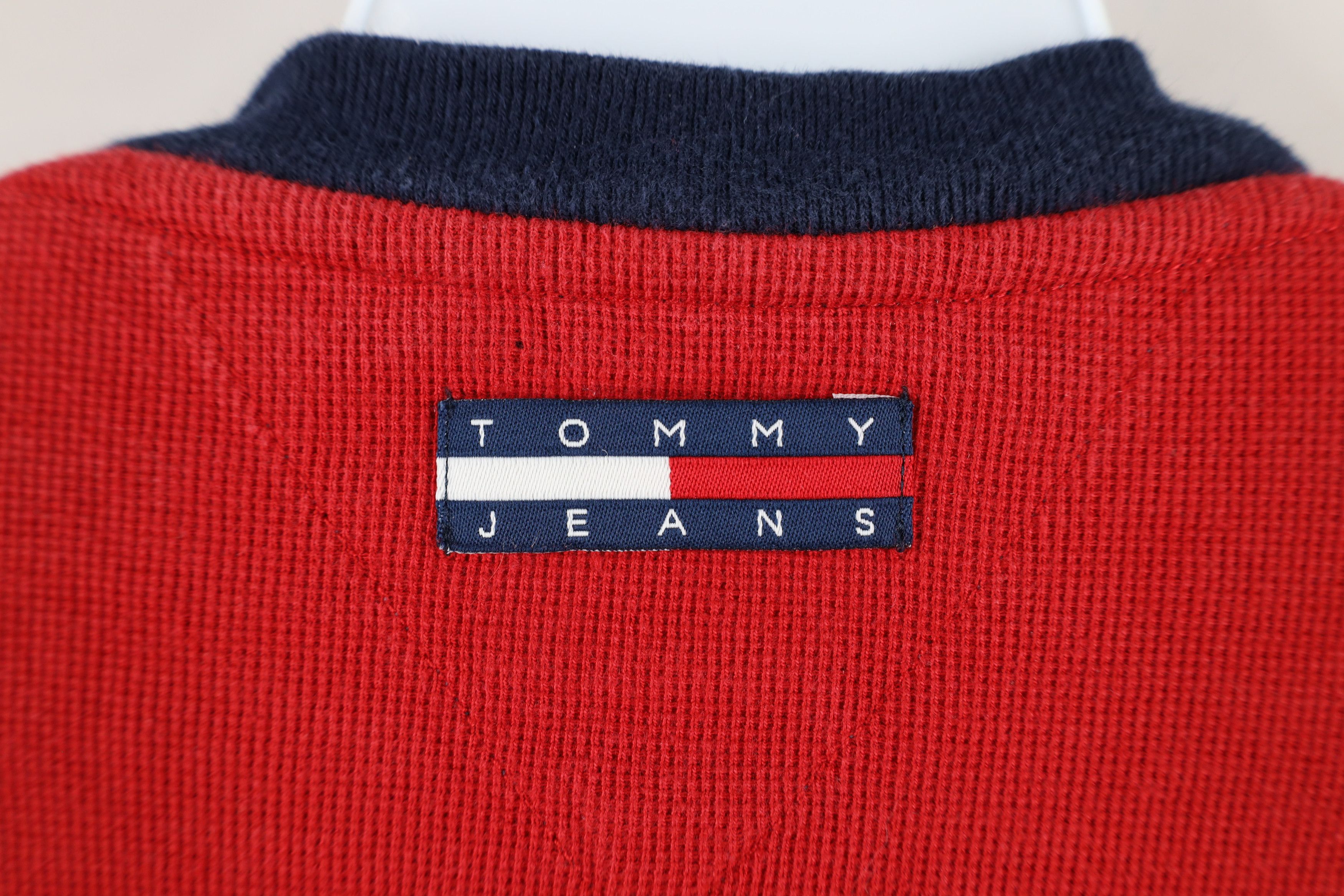 Tommy Hilfiger × Vintage Vintage 90s Tommy Hilfiger Waffle Knit Half Zip T-Shirt Size US L / EU 52-54 / 3 - 9 Thumbnail