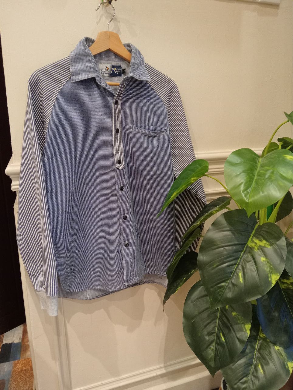 go slow caravan GO SLOW CARAVAN MOUNTAIN MANIA HICKORY DENIM SHIRT - SIZE L Size US L / EU 52-54 / 3 - 1 Thumbnail