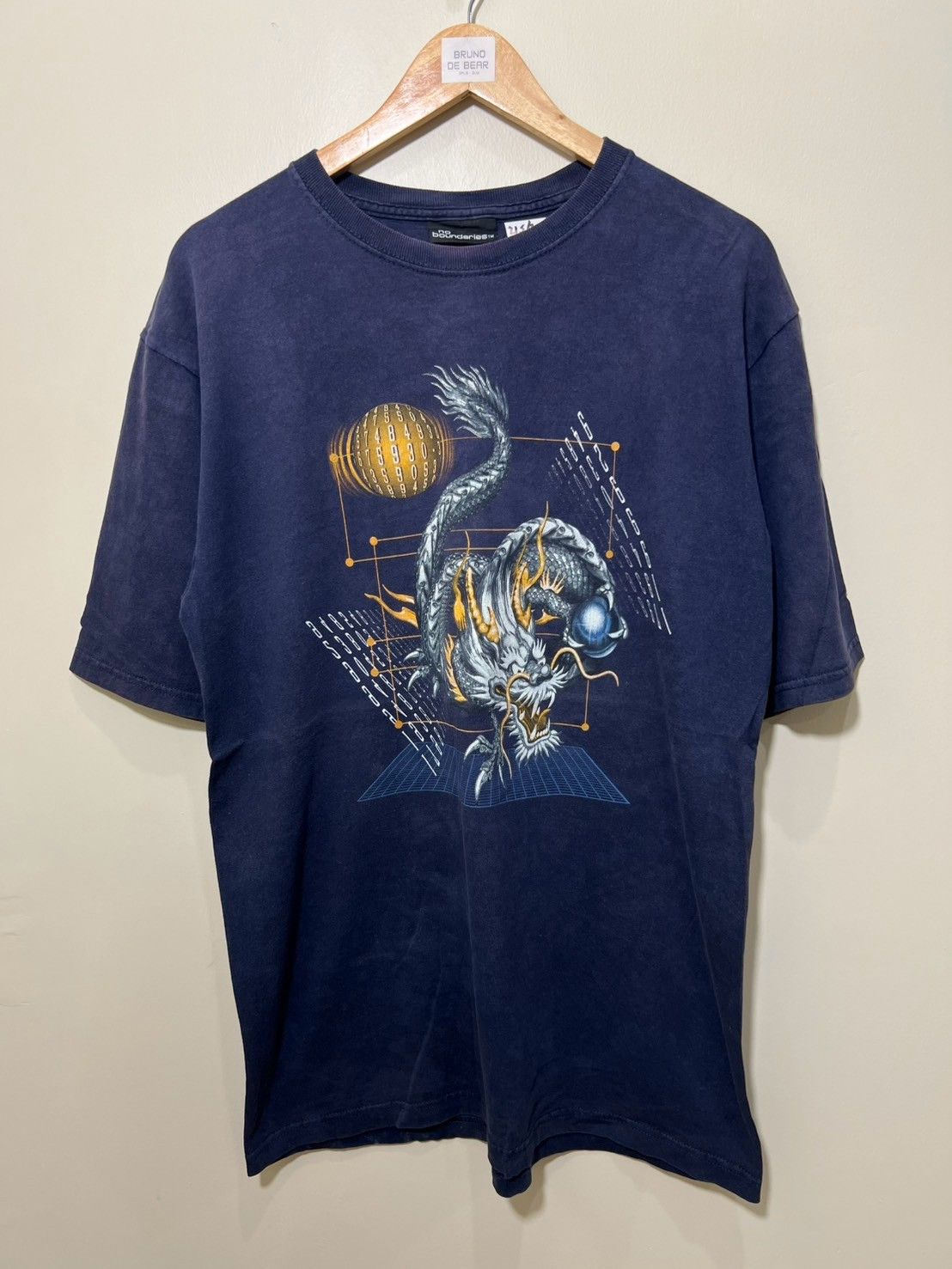 Vintage Vintage No Boundaries Dragon shirt Y2K bnz01 Size US M / EU 48-50 / 2 - 3 Thumbnail