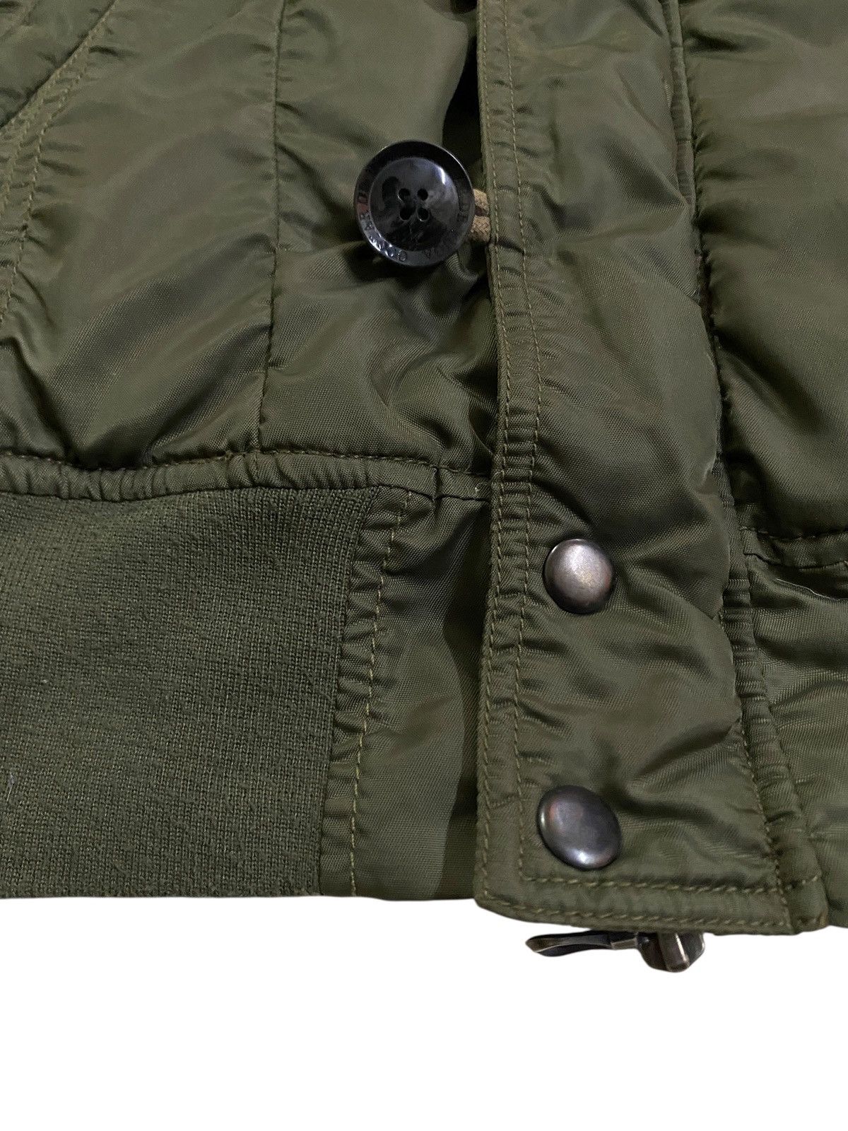 GOSTAR DE FUGA Very Rare Vintage Brand Gostar De Fuga Fur MA-1 Jacket 2000s Size US M / EU 48-50 / 2 - 5 Thumbnail