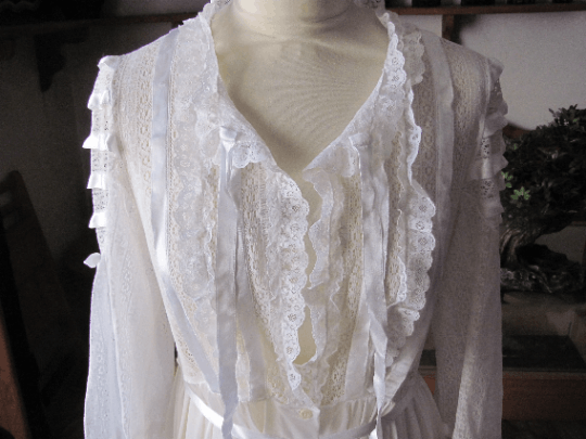 Vintage Woman Nightgown , Italy 1940s , Size L / US 10 / IT 46 - 8 Thumbnail