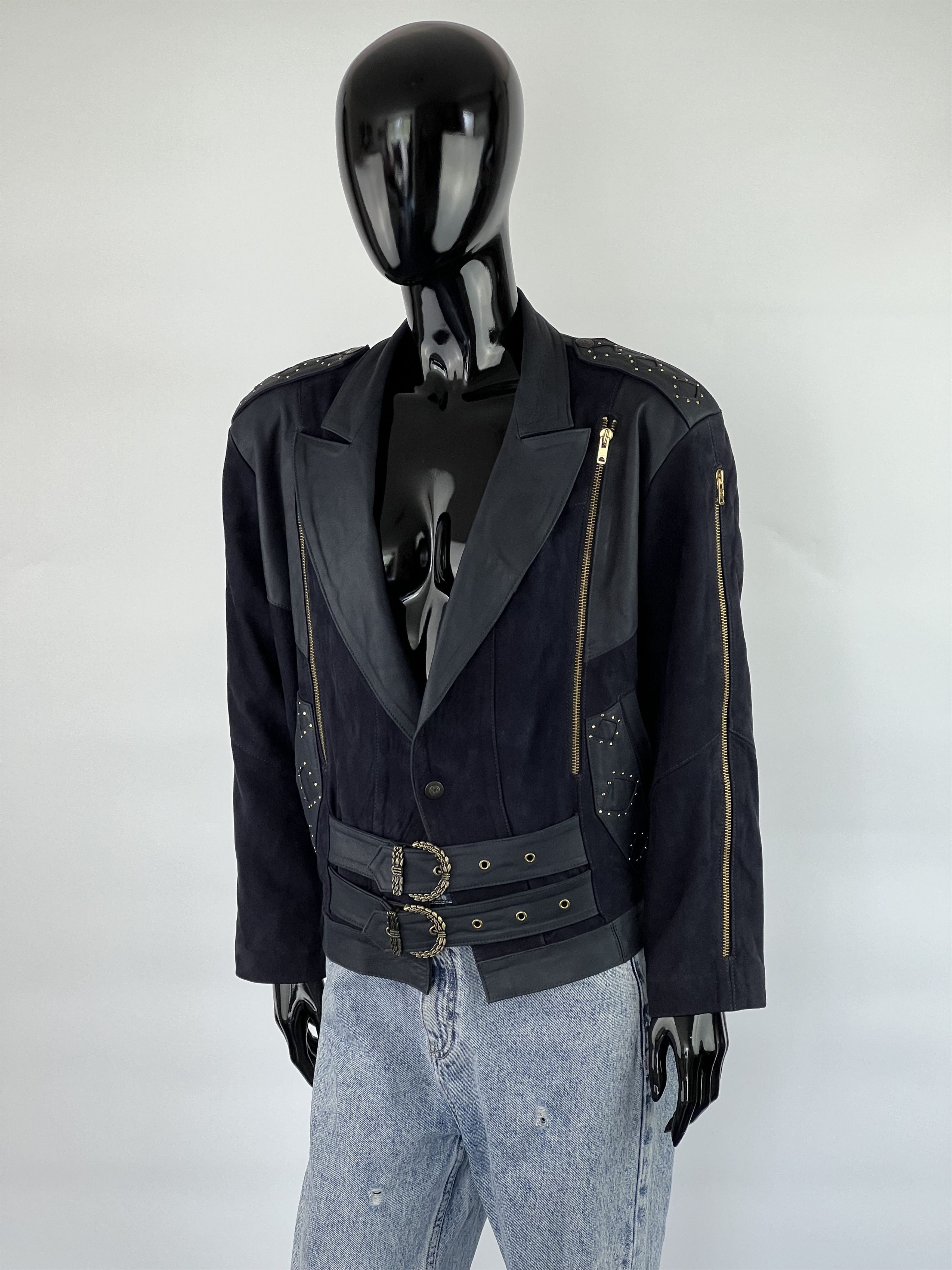 Designer × Vintage Rare Vtg Antonio Sampol Bergamo Suede Leather Jacket M Size M / US 6-8 / IT 42-44 - 1 Thumbnail
