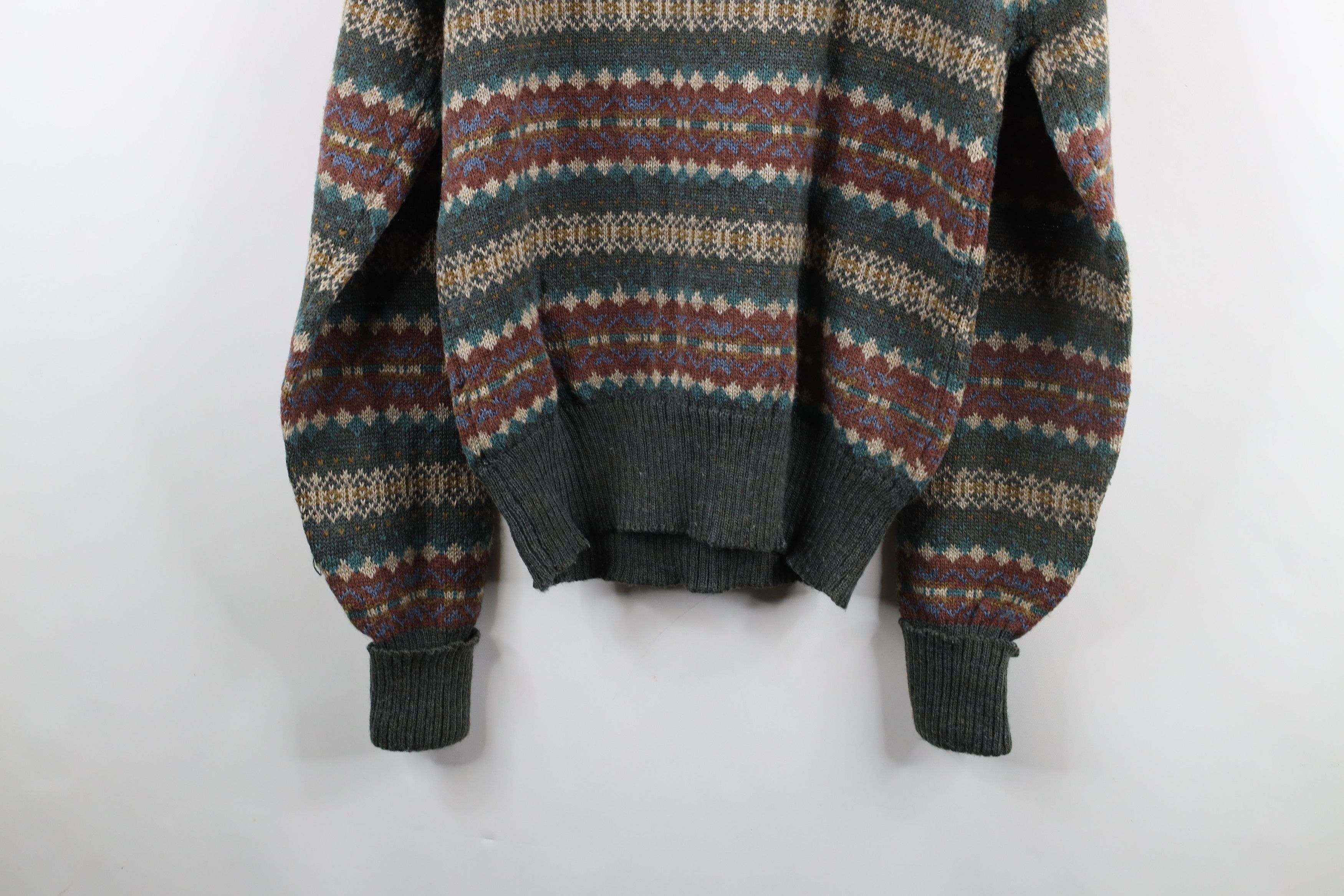 Vintage Vintage 90s Streetwear Blend Rainbow Fair Isle Knit Sweater Size US L / EU 52-54 / 3 - 13 Thumbnail