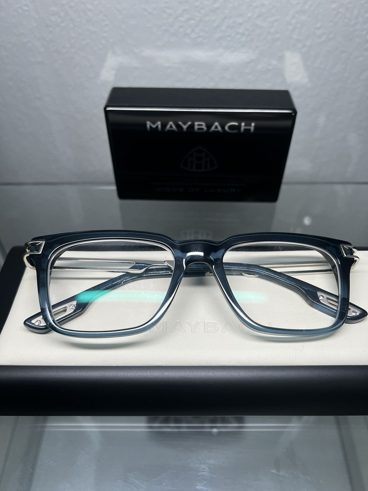 Maybach The Expert IV Glasses