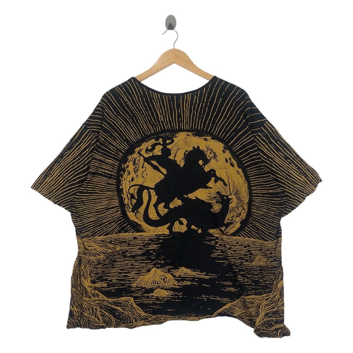 Vintage Vintage Oversized Mythic Warrior vs Serpent Graphic Size US XL / EU 56 / 4 - 4 Thumbnail