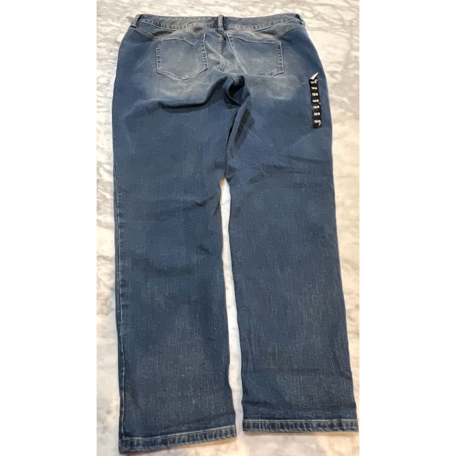 Torrid Torrid Jeans Women’s 18R Boyfriend Cameron Reg Relaxed Straight Leg NWT Denim Blue Size 40" / US 18 - 6 Thumbnail