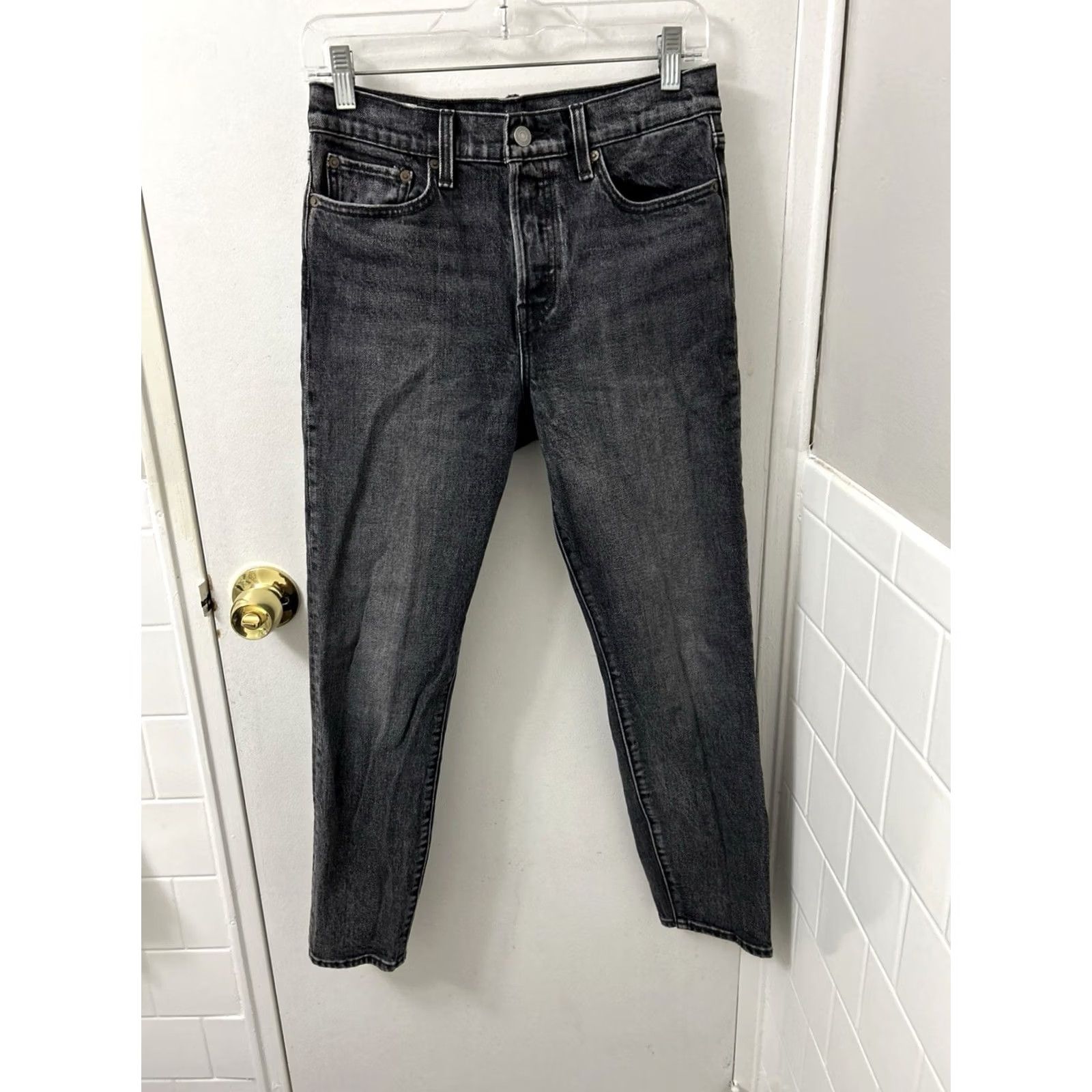 Levi's Levi's Wedgie Straight Jeans Women Charcoal Gray High Rise 28x27 Denim Stretch 5-Pocket Button Fly Vintage-esque Size 28" / US 6 / IT 42 - 6 Thumbnail